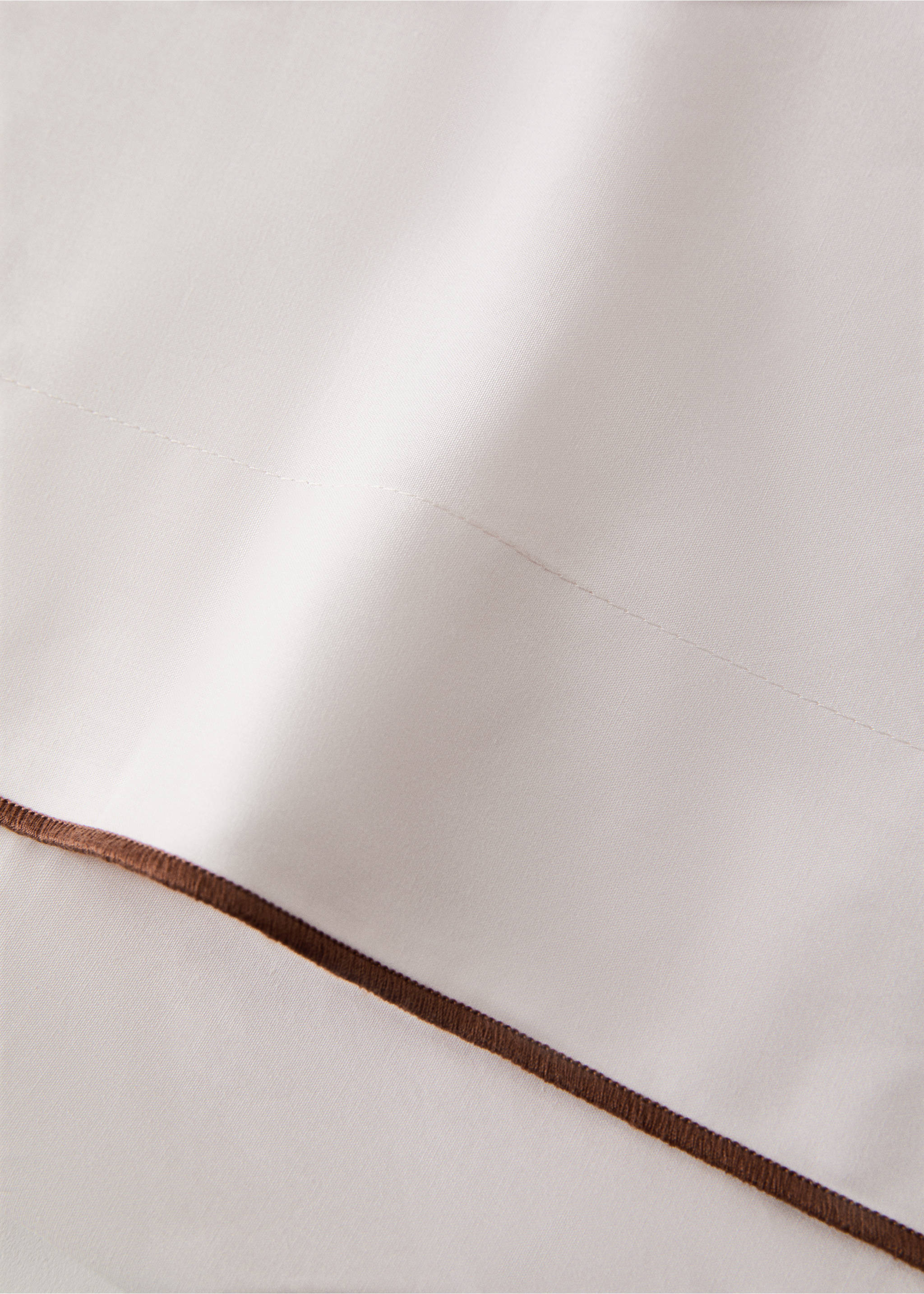 Reversible colour percale cotton top sheet for 135/140cm bed - Details of the article 1, Pink. Ref: 27042921-00.