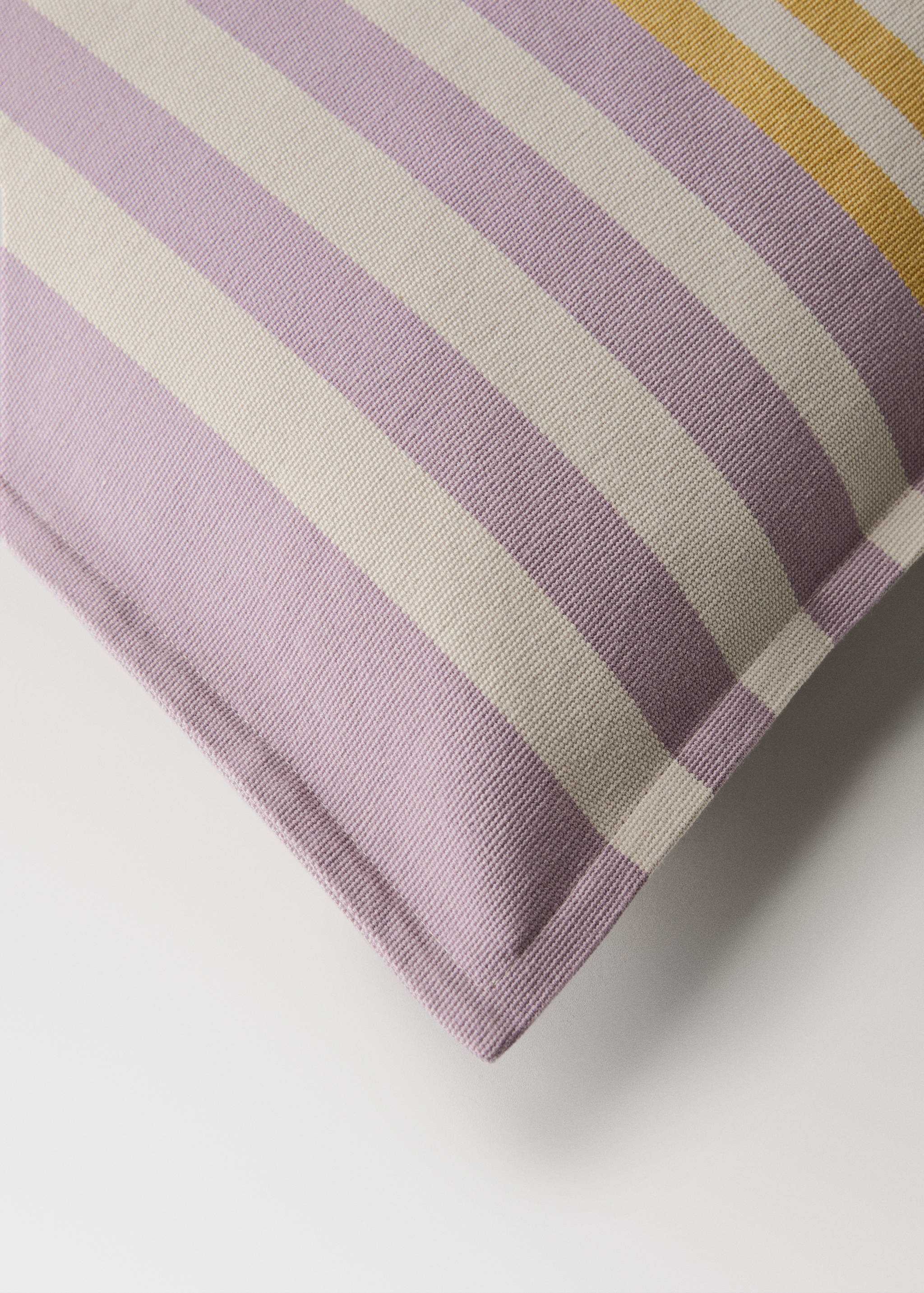 Cotton cushion cover with striped design 50x50 cm - Details of the article 1