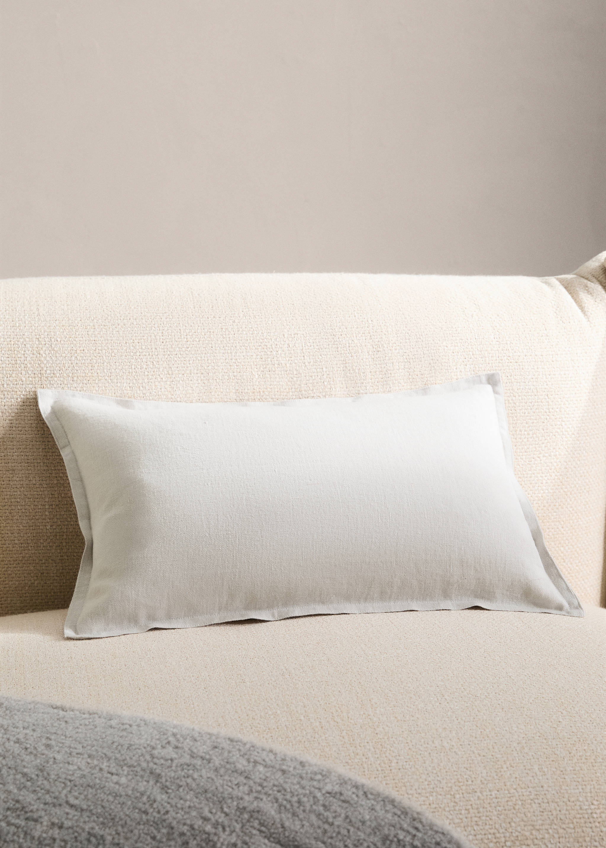Linen cushion cover with flange 30x50 cm - General plane