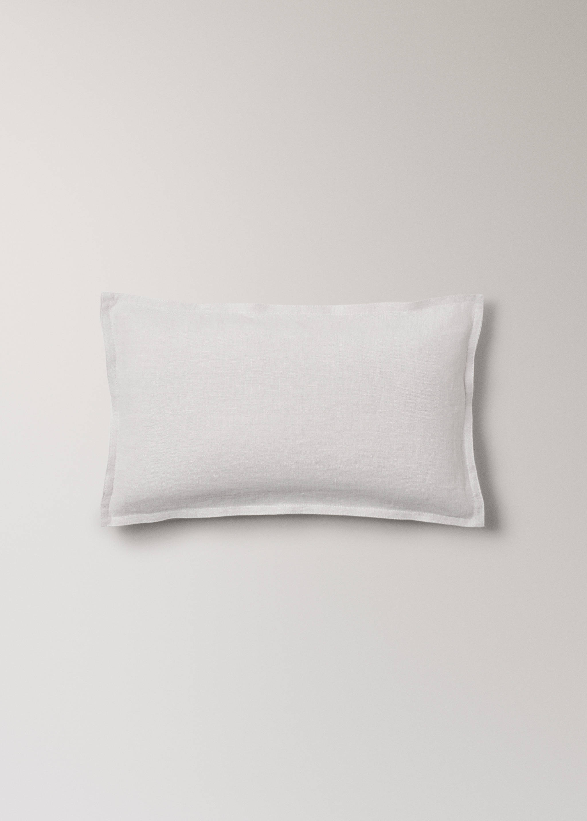 Linen cushion cover with flange 30x50 cm - Article without model