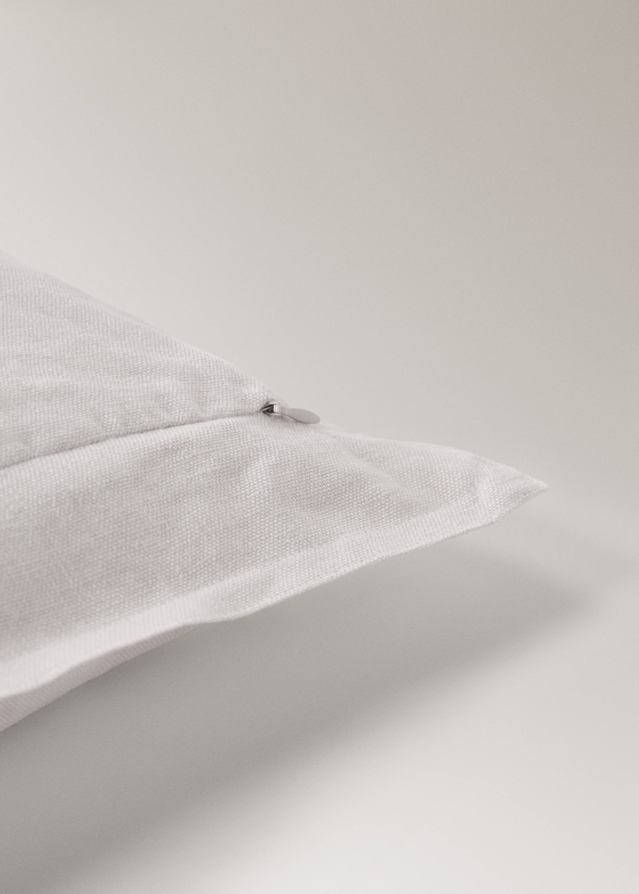 Linen cushion cover with flange 30x50 cm - Details of the article 3