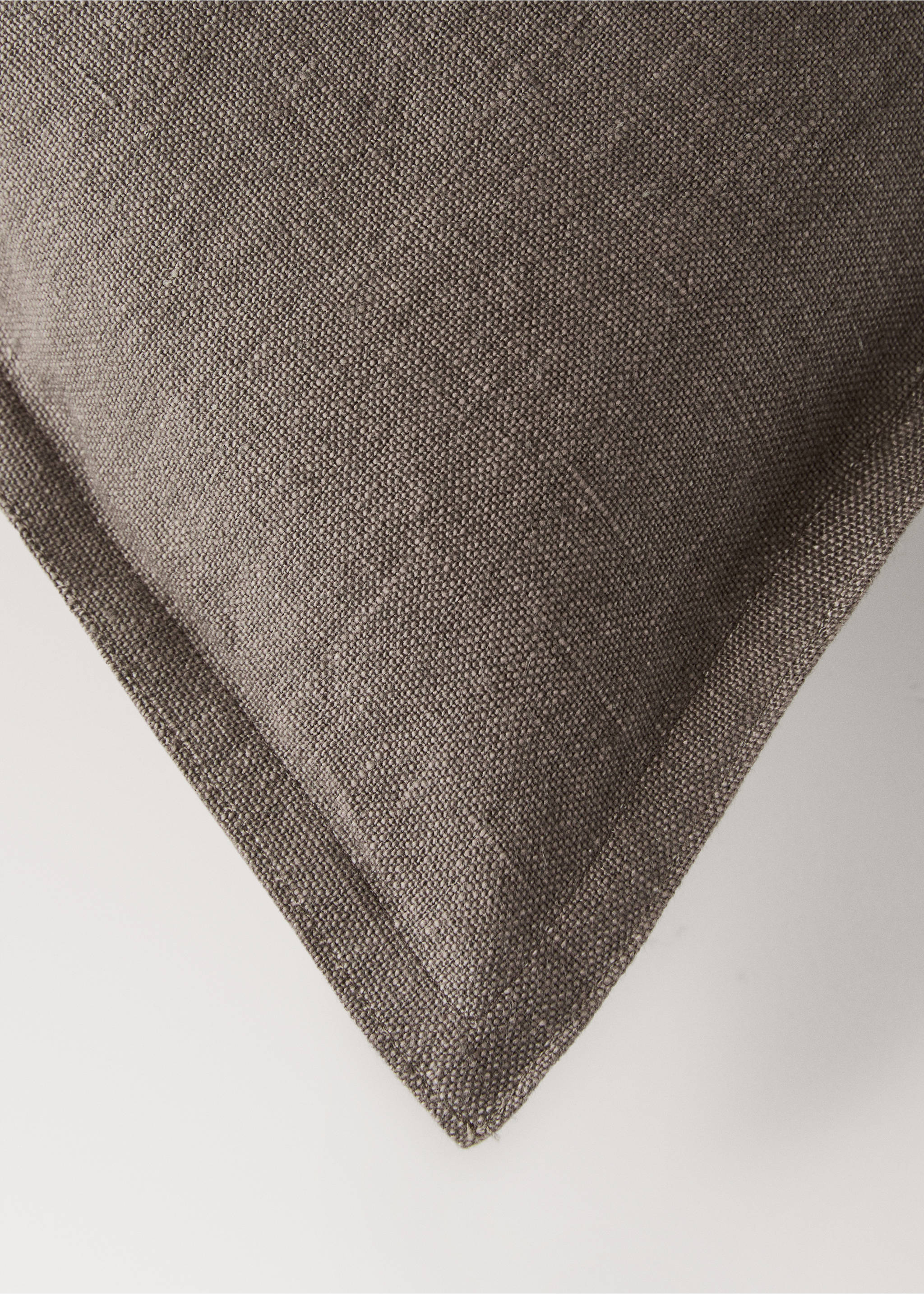 Linen cushion cover with flange 45x45 cm - Details of the article 2, Medium Brown. Ref: 27042929-00.