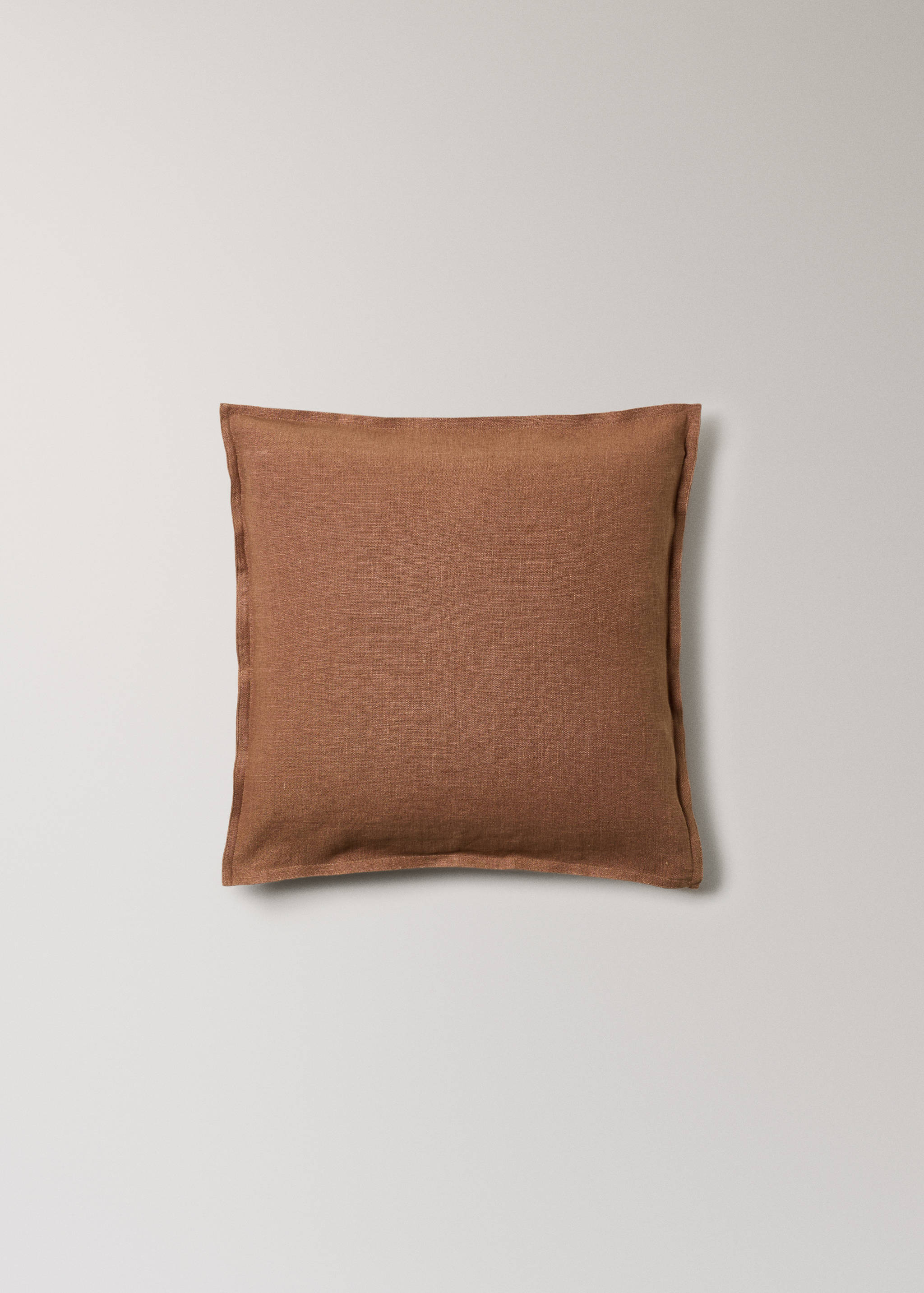 Linen cushion cover with flange 45x45 cm - Article without model