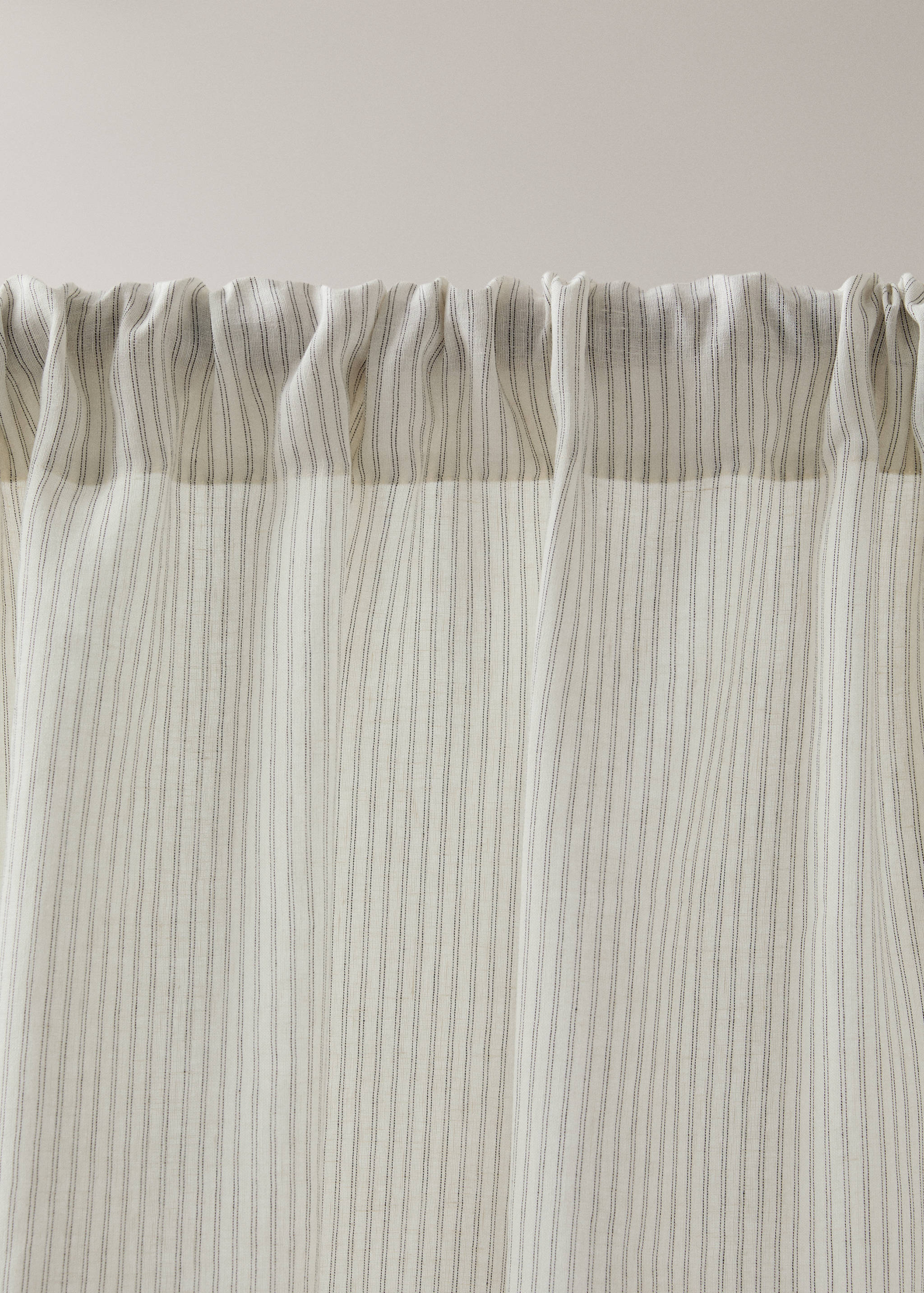 Linen curtain with stripes, medium opacity - Details of the article 2