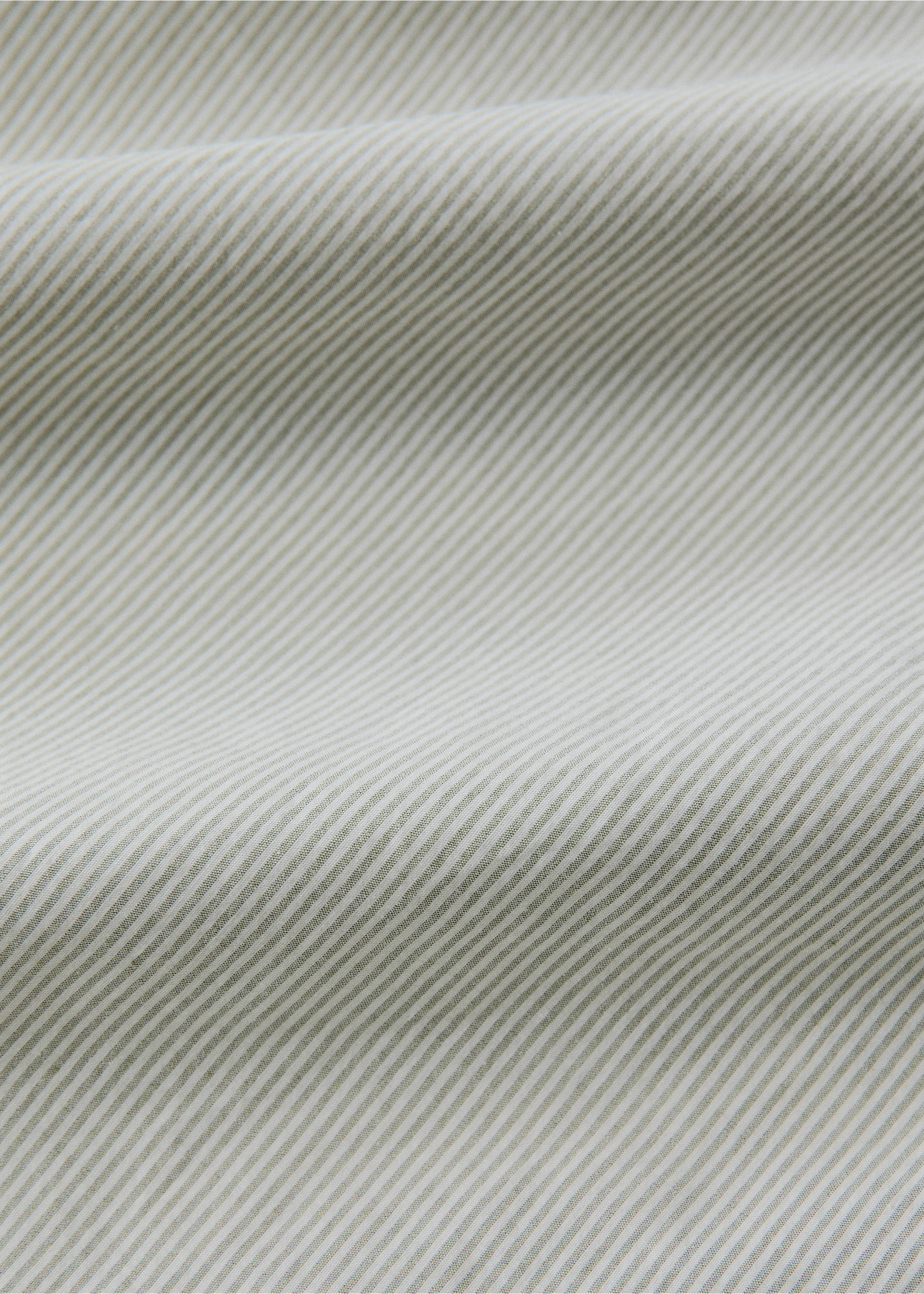 Cotton yarn-dyed duvet cover for bed 180/200 cm - Details of the article 1, Pastel Green. Ref: 27043280-00.