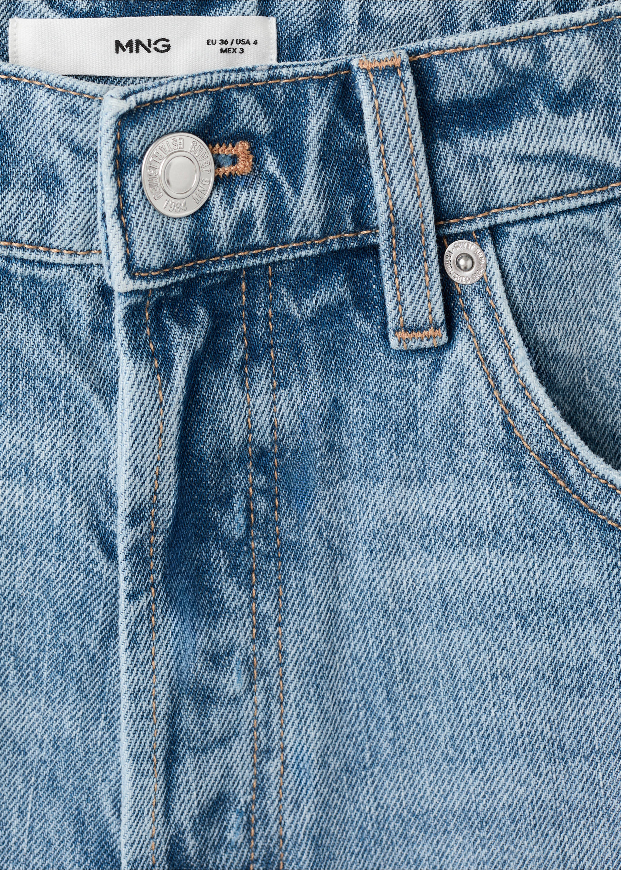 Shorts denim bajo deshilachado - Detalle del artículo 8, Azul medio. Ref: 27043281-00.