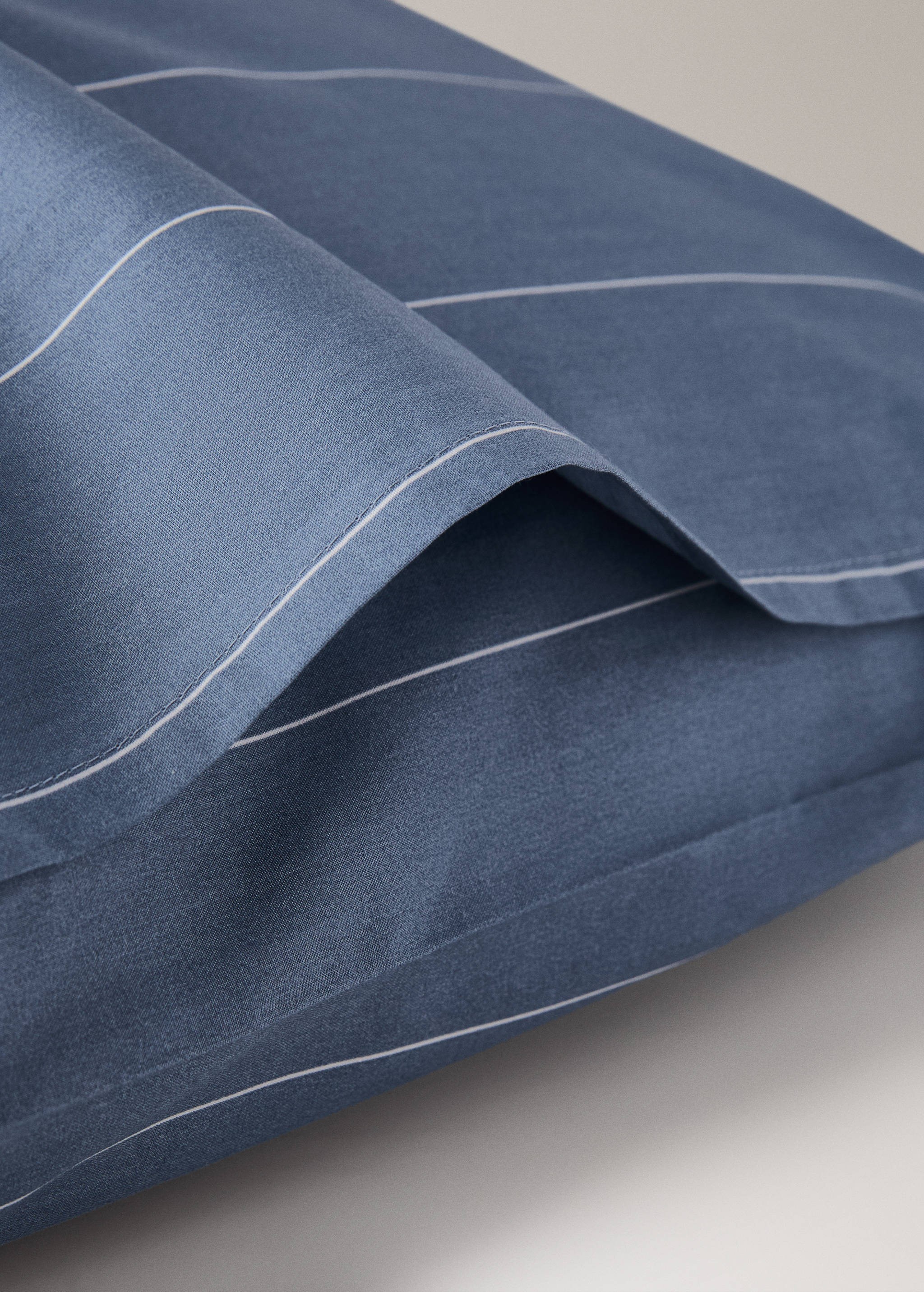 Δύο μαξιλαροθήκες 100% βαμβάκι ριγέ δύο όψεων 50x75 εκ - Λεπτομέρεια του προϊόντος 3