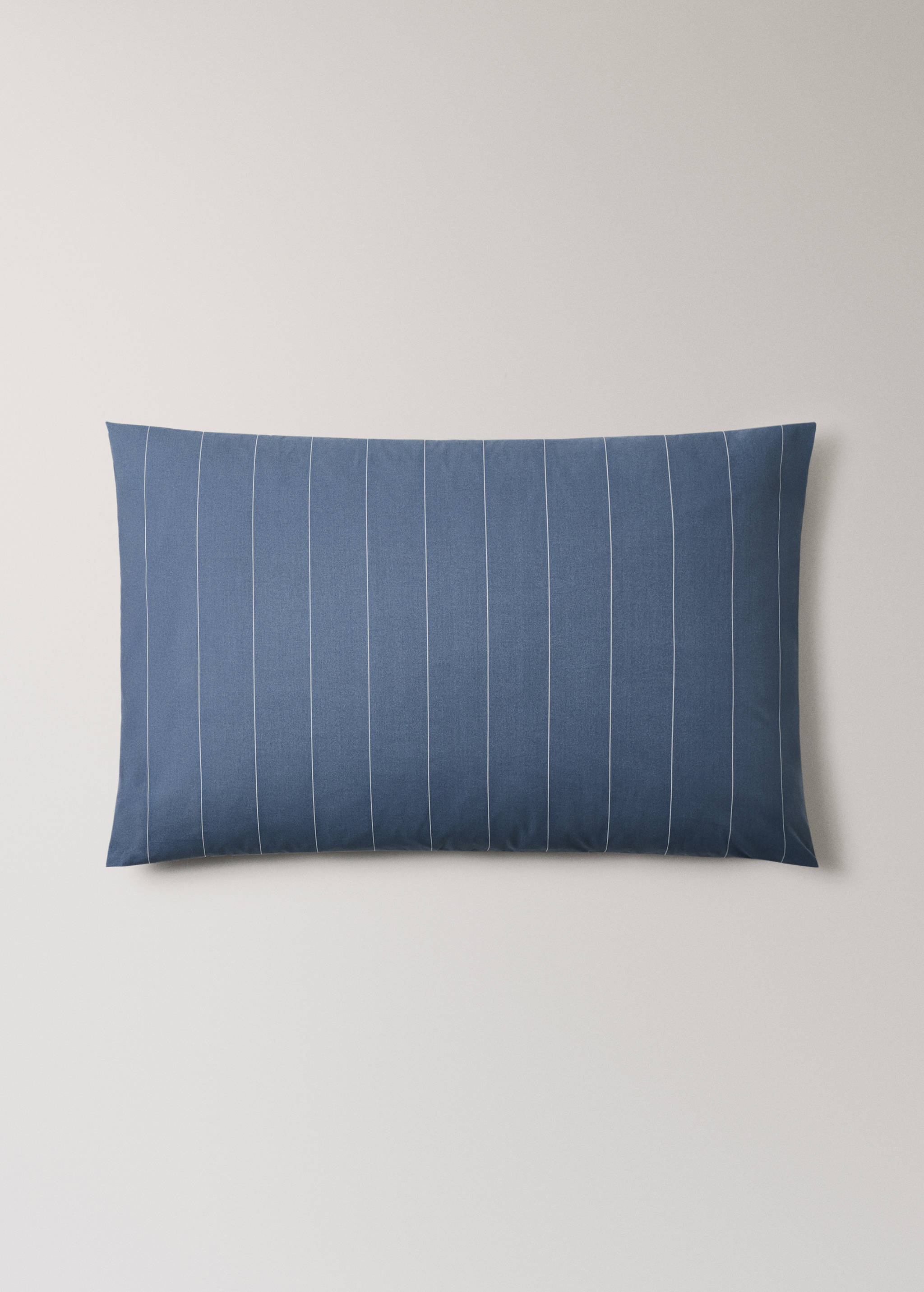 Two 100% cotton reversible striped pillowcases 50x75cm - Article without model
