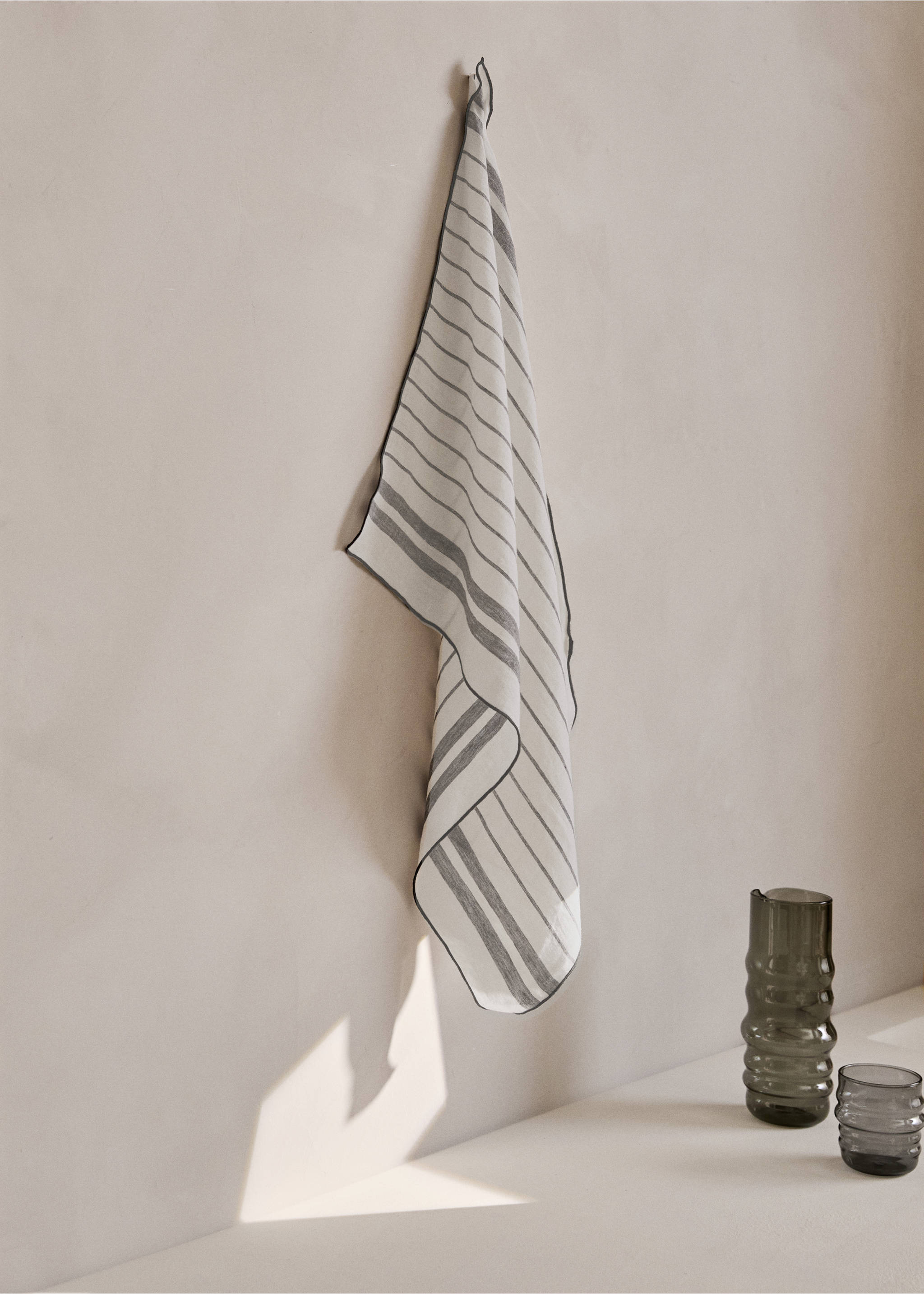 100% linen striped kitchen towel with trim - General plane, White. Ref: 27043289-00.