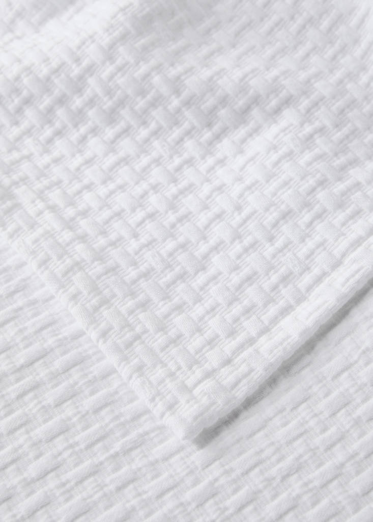 Tagesdecke aus Garment-Dyed-Baumwolle, Eckenverstärkung, für 180/200 cm Bett — Weiß