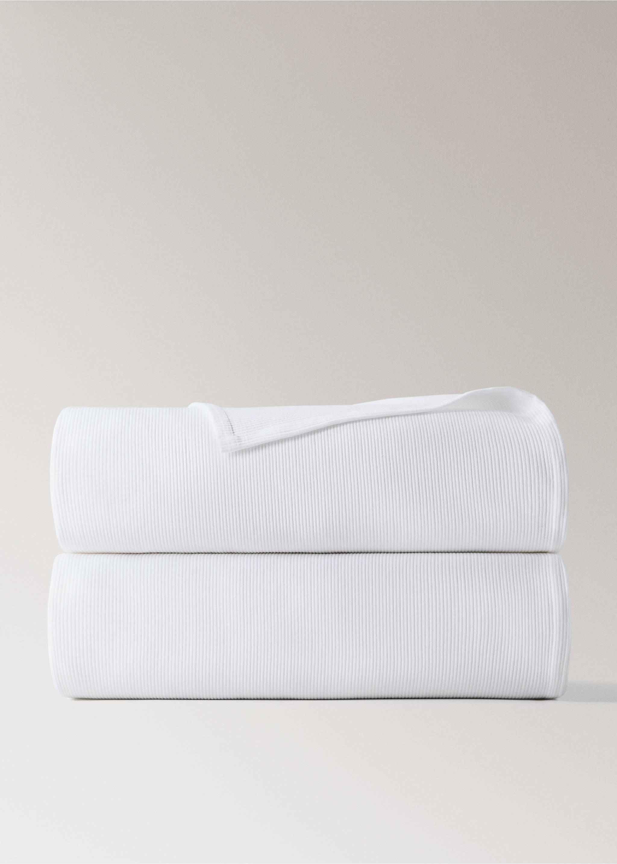 Jacquard cotton bedspread with fine stripes for a single bed (90 cm) - Article without model, White. Ref: 27043294-00.