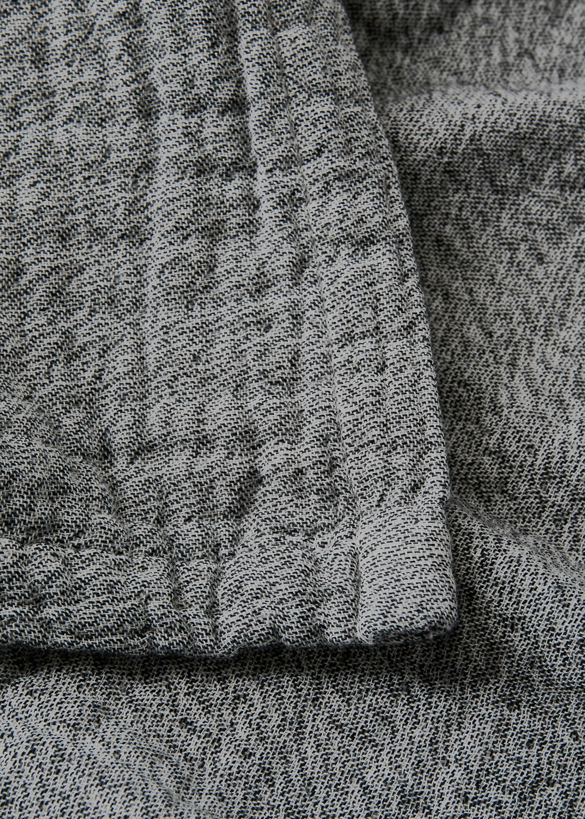 Weiche Tagesdecke aus Baumwoll-Melange, 90/105  cm Bett — Dunkelgrau meliert