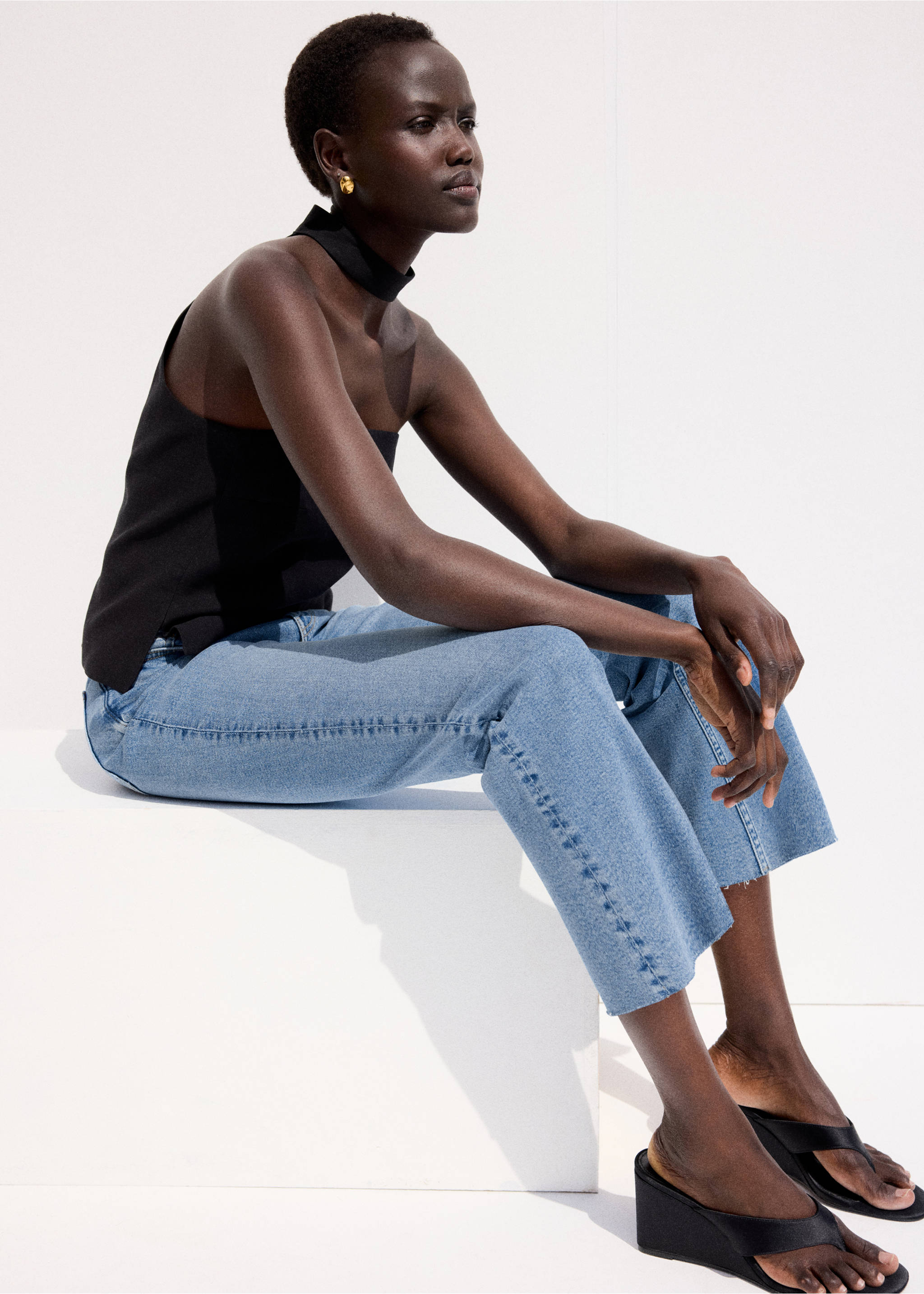Sienna flared cropped jeans - Details of the article 3, Medium Blue. Ref: 27043300-00.