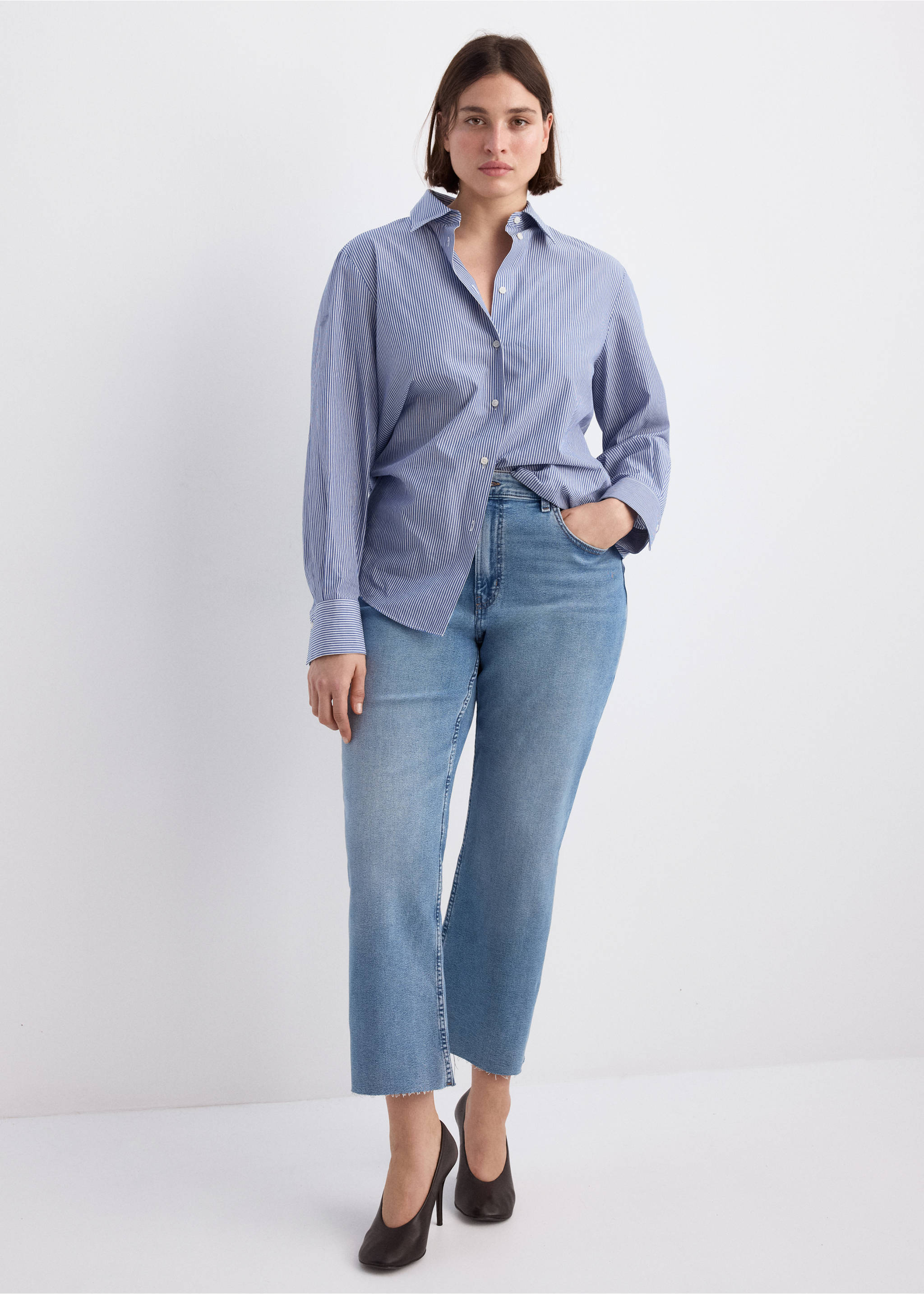 Sienna七分喇叭牛仔裤 - null, 中蓝色. Ref: 27043300-00.