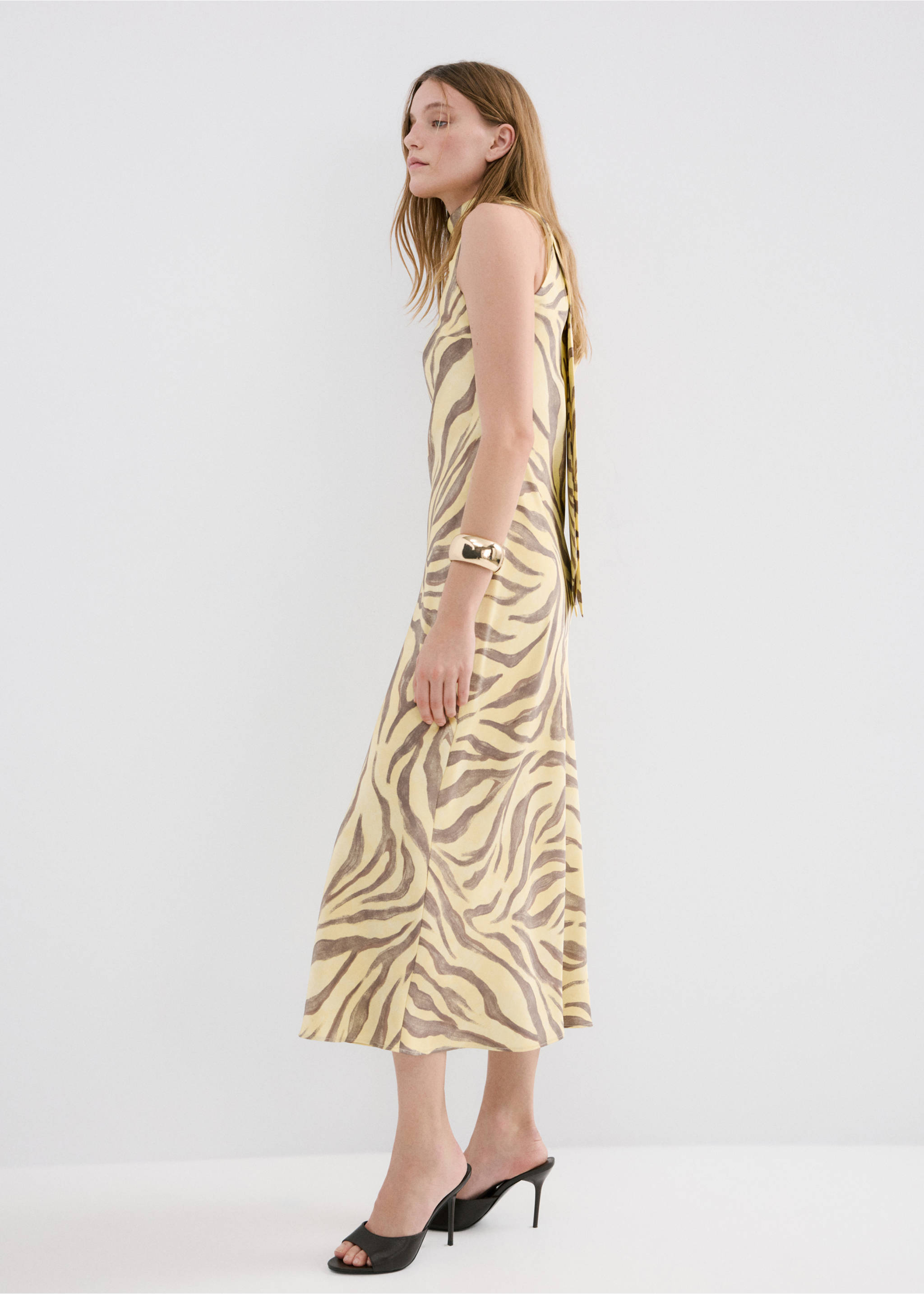 Printed dress with foulard - Details of the article 6, Yellow. Ref: 27043305-00.