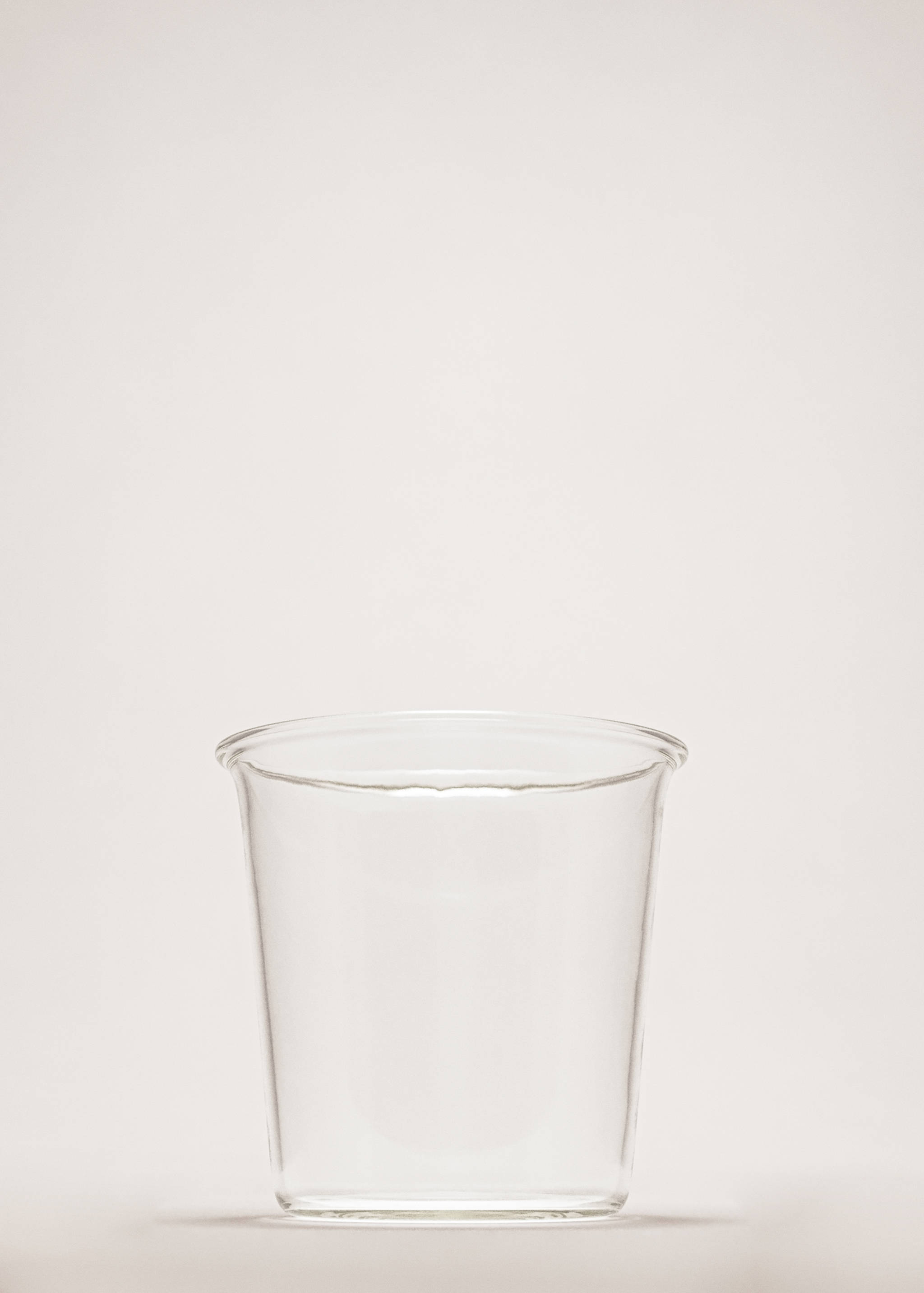 Litet glas med enkel design i borosilikat - Allmän bild