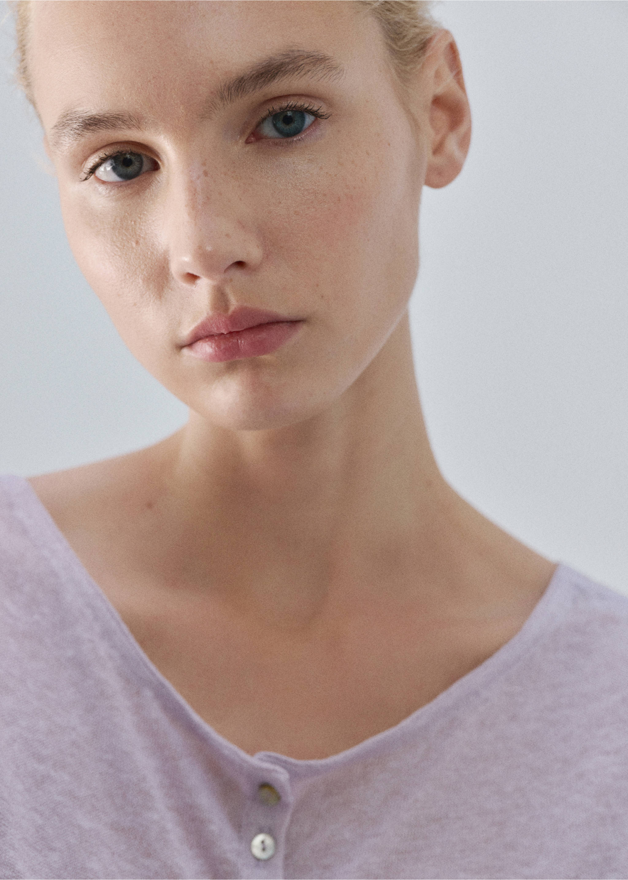 Cardigan en maille fine à manches courtes - Détail de l'article 1, Lilas. Ref: 27043315-00.