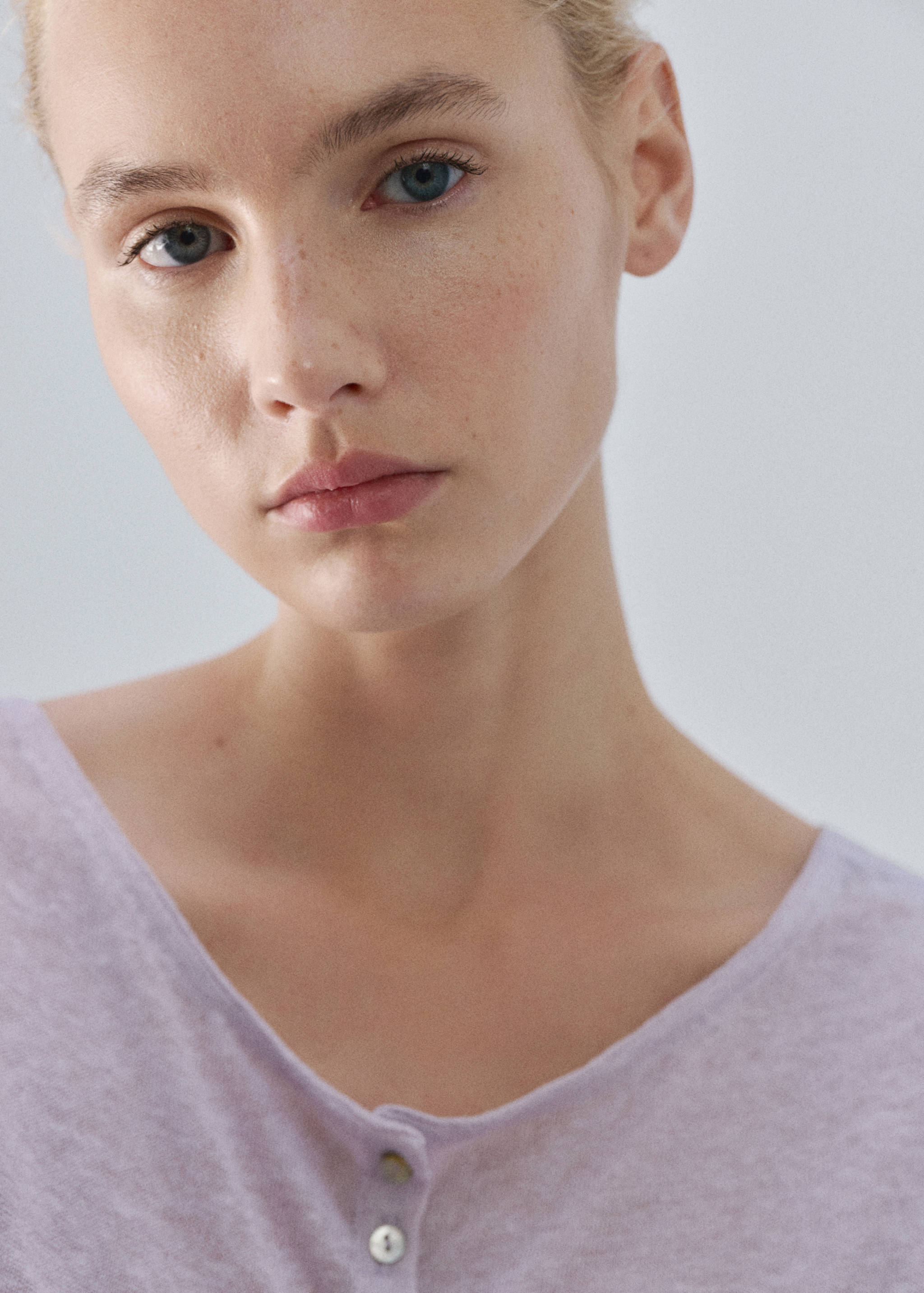 Cardigan en maille fine à manches courtes - Détail de l'article 1