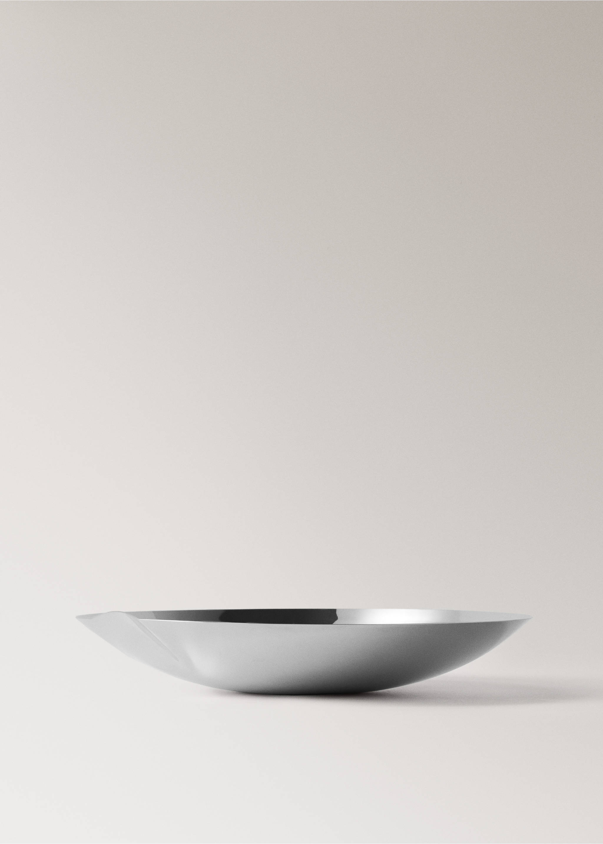 Nagy dekoratív acéltálca - Termék modell nélkül, Ezüst. Ref: 27043316-00.