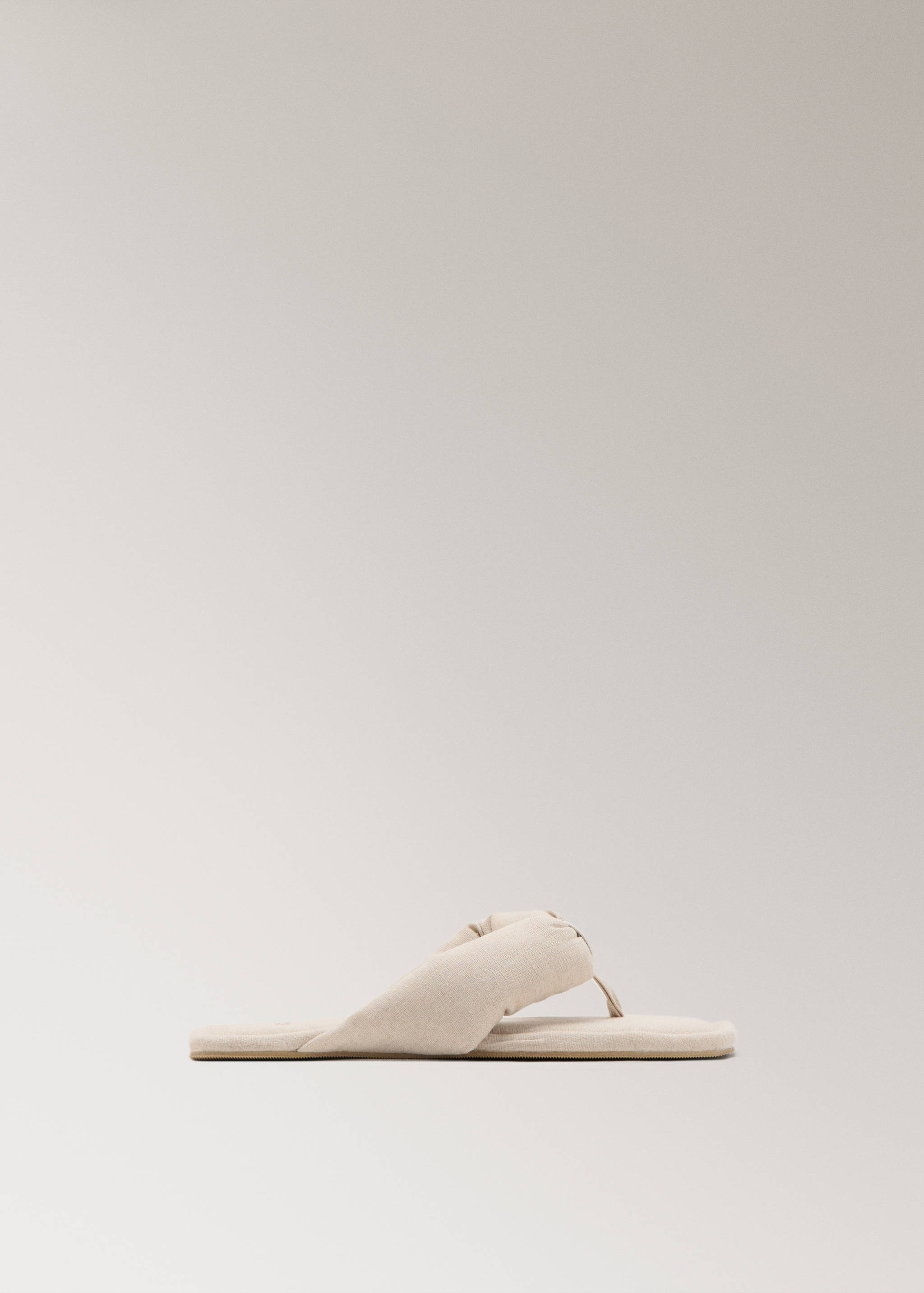 Padded mule slippers - Article without model