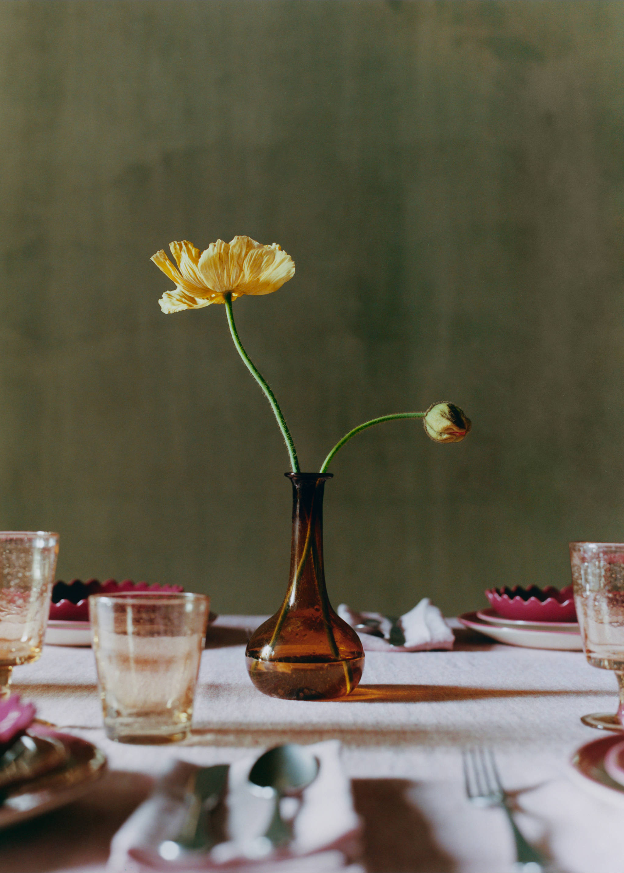 Medium bubble glass vase - Details of the article 6, Brown. Ref: 27043322-00.