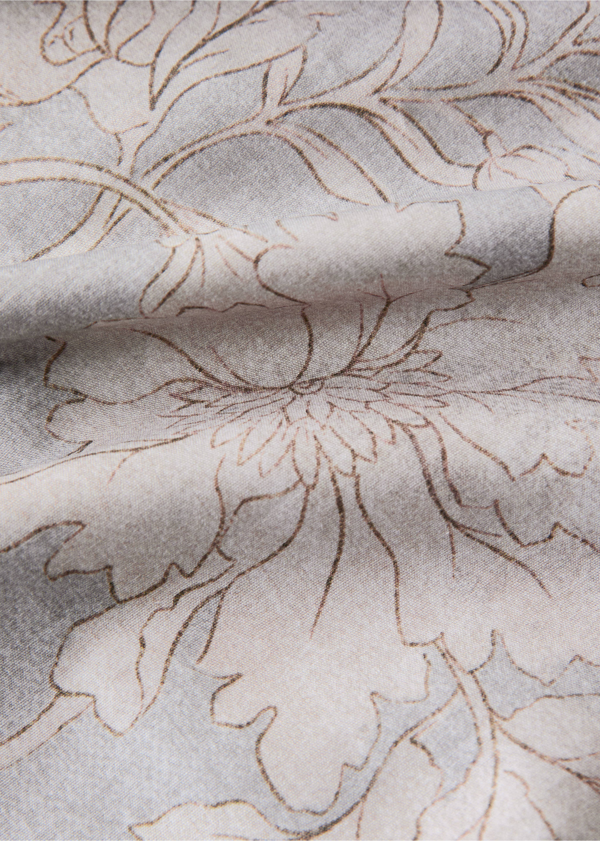 Vintage floral percale cotton top sheet Bed 135/140cm - Details of the article 3, Light/Pastel Grey. Ref: 27043324-00.
