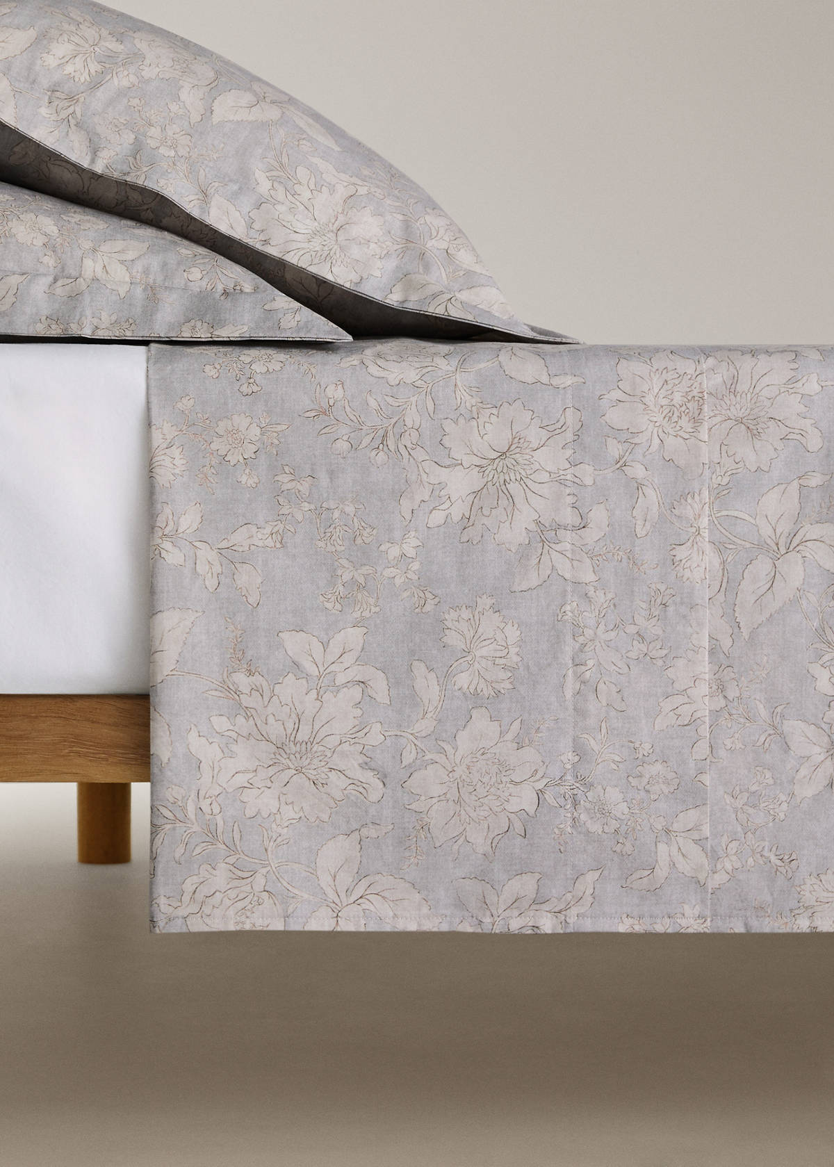 Vintage floral percale cotton top sheet for 150/160cm bed — Light/Pastel Grey
