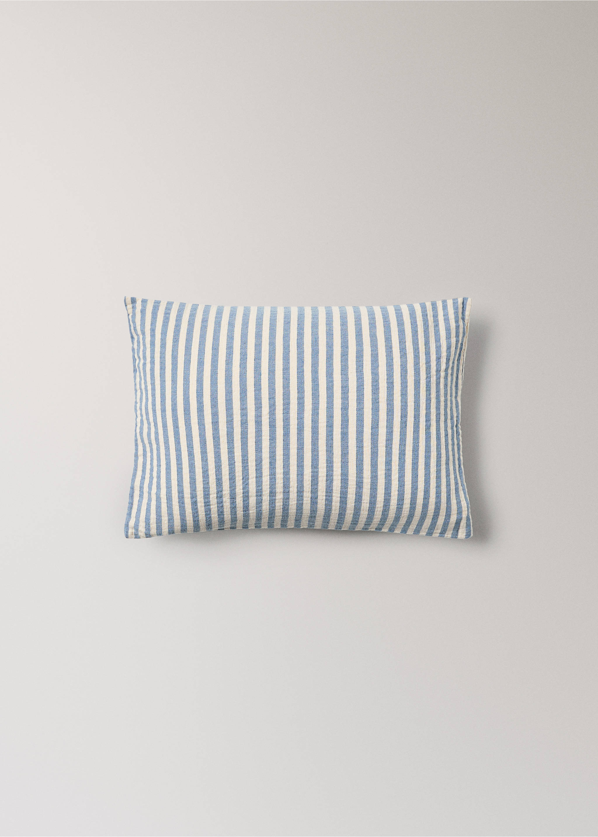 Housse coussin coton à rayures - Article sans modèle, Bleu. Ref: 27043334-00.