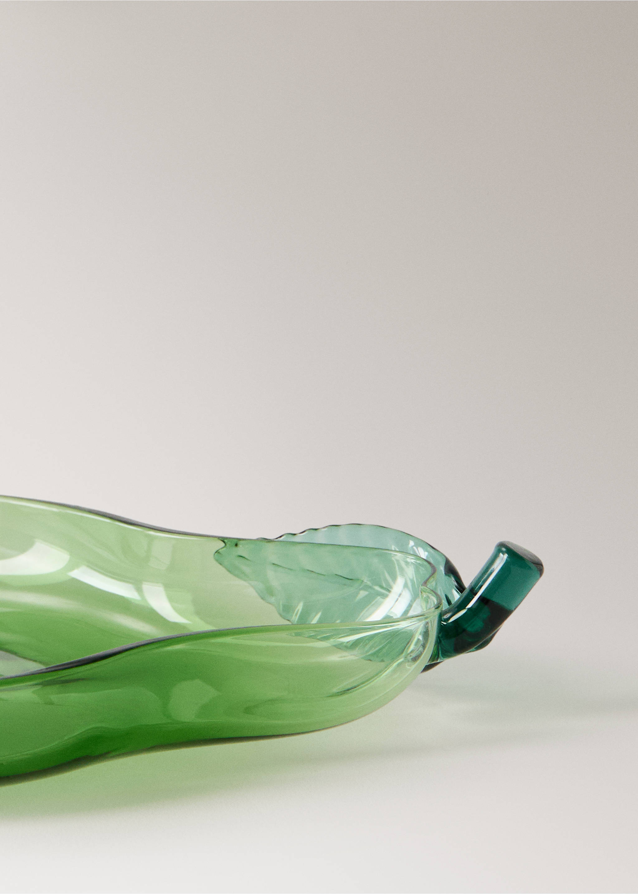 Pear borosilicate bread plate - Details of the article 2, Petrol Blue. Ref: 27043341-00.