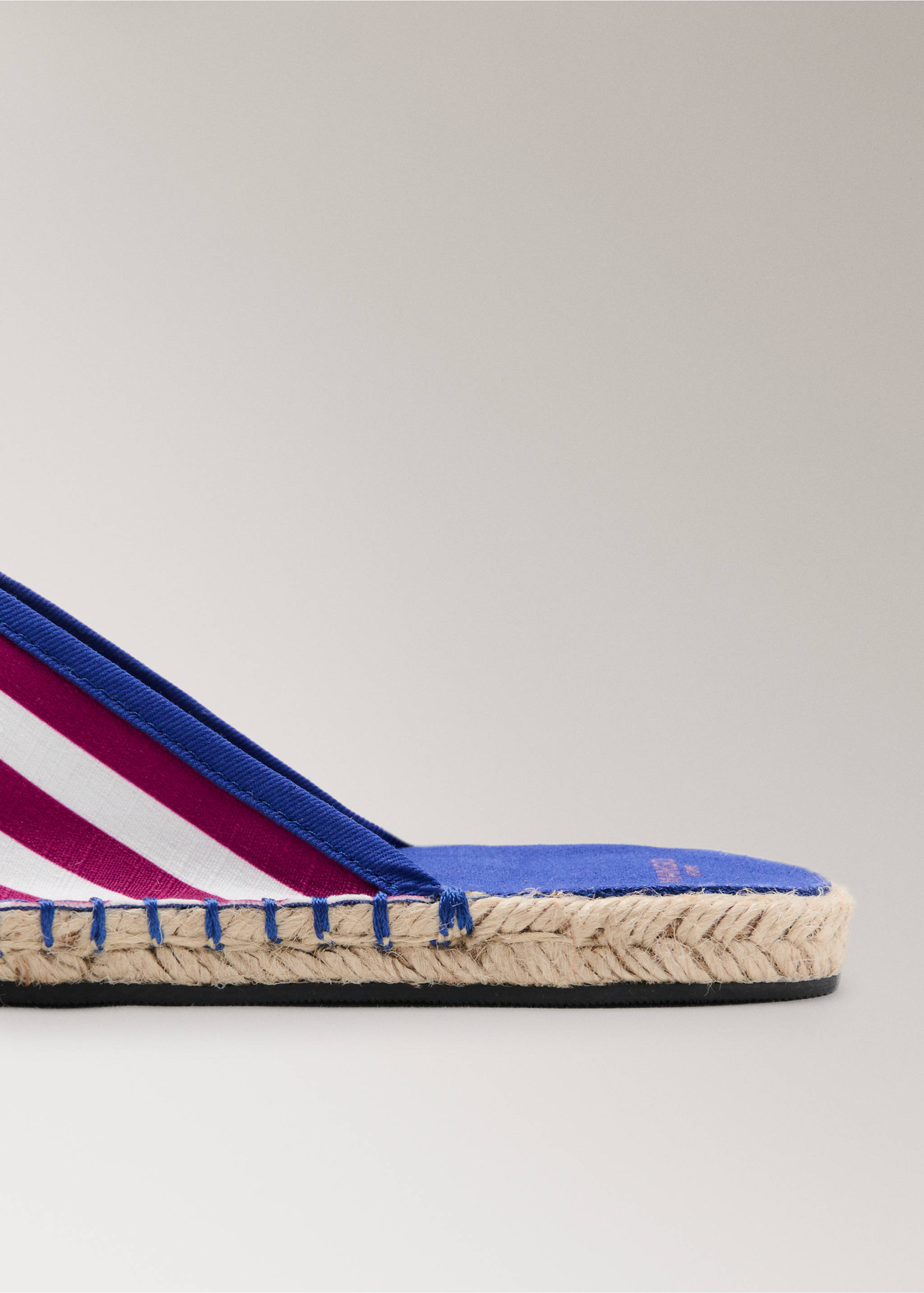 Striped open-back slippers - Details of the article 1, Fuchsia. Ref: 27043344-00.