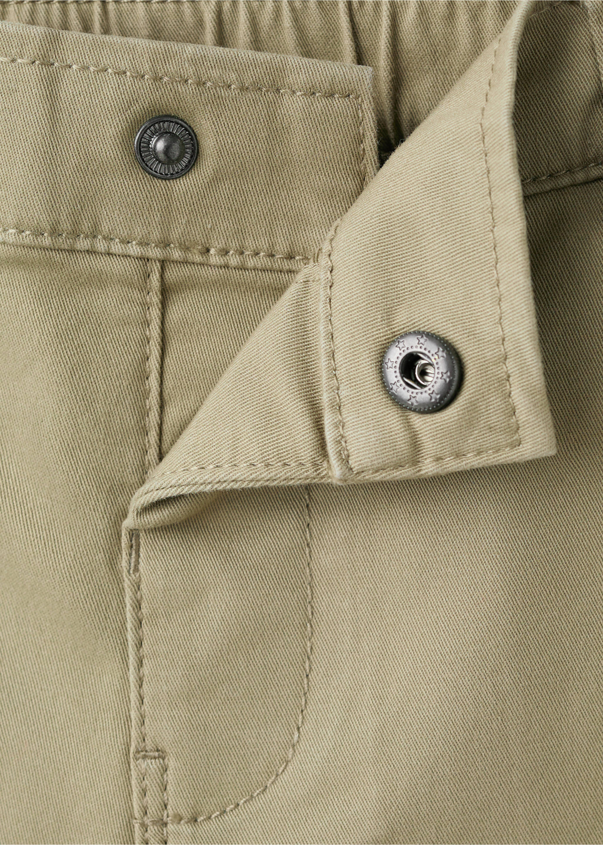 Pantalones cargo algodón - Detalle del artículo 8, Verde. Ref: 27043714-00.