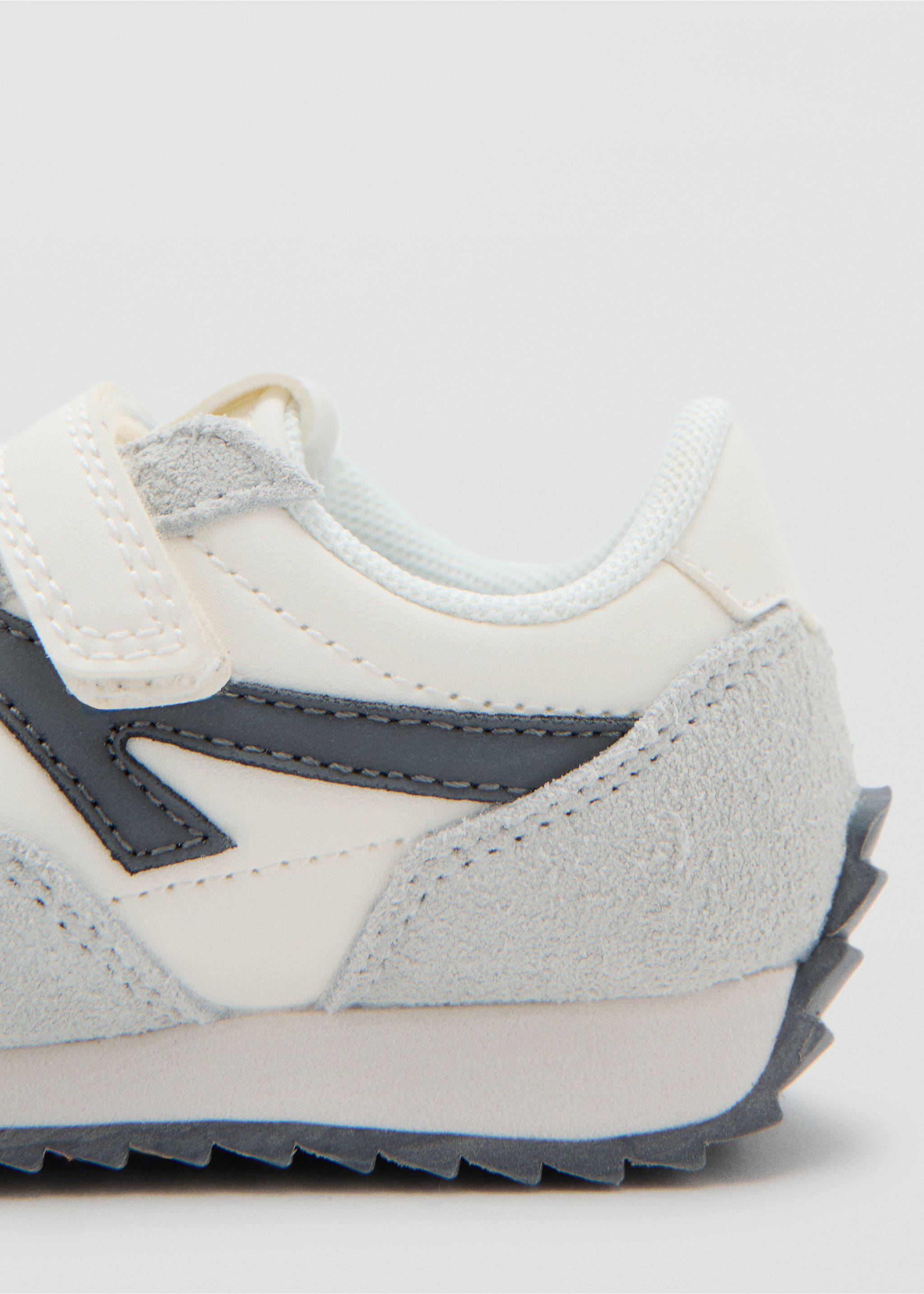 Deportivas combinadas piel - Detalle del artículo 2, Gris. Ref: 27043724-00.