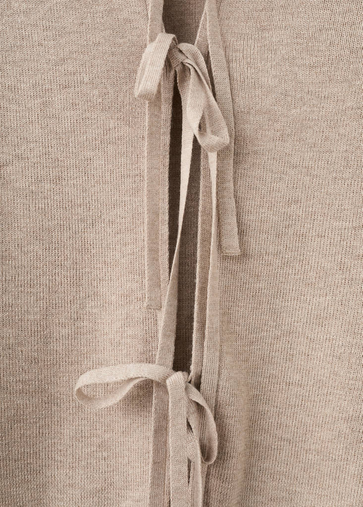 Knitted cardigan with ties — Sand