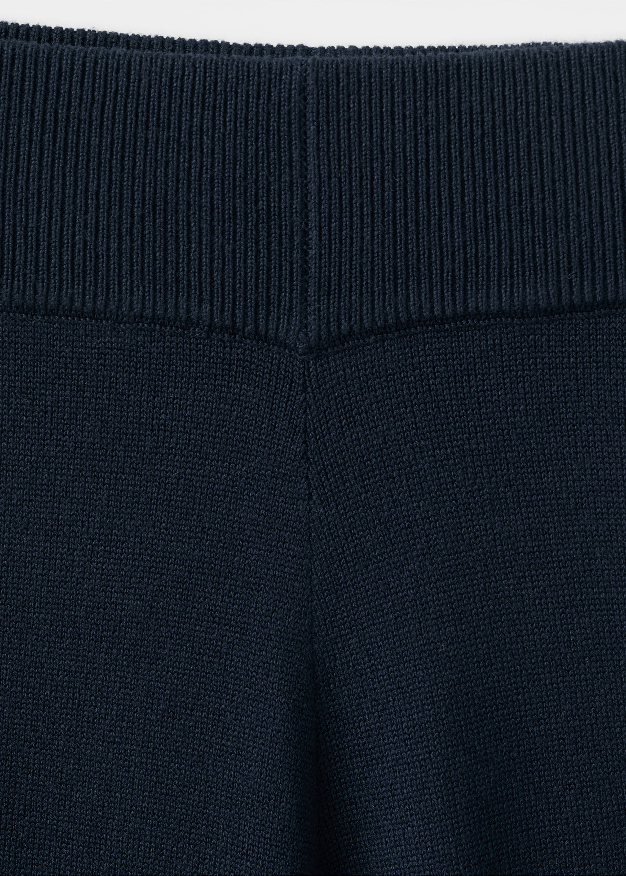 Straight knitted trousers - Details of the article 8, Dark Navy. Ref: 27044050-00.