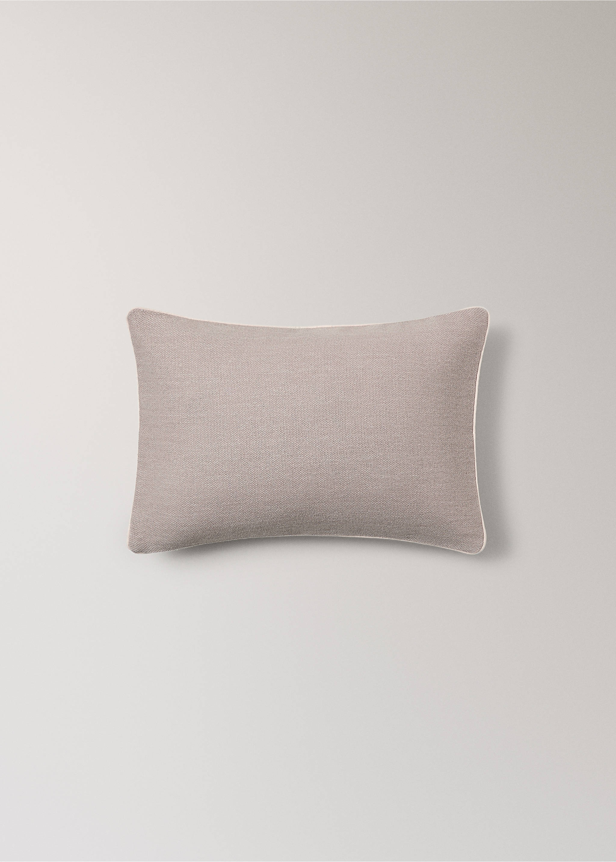 Piped cushion cover 30x40cm - Article without model, Sand. Ref: 27044057-00.