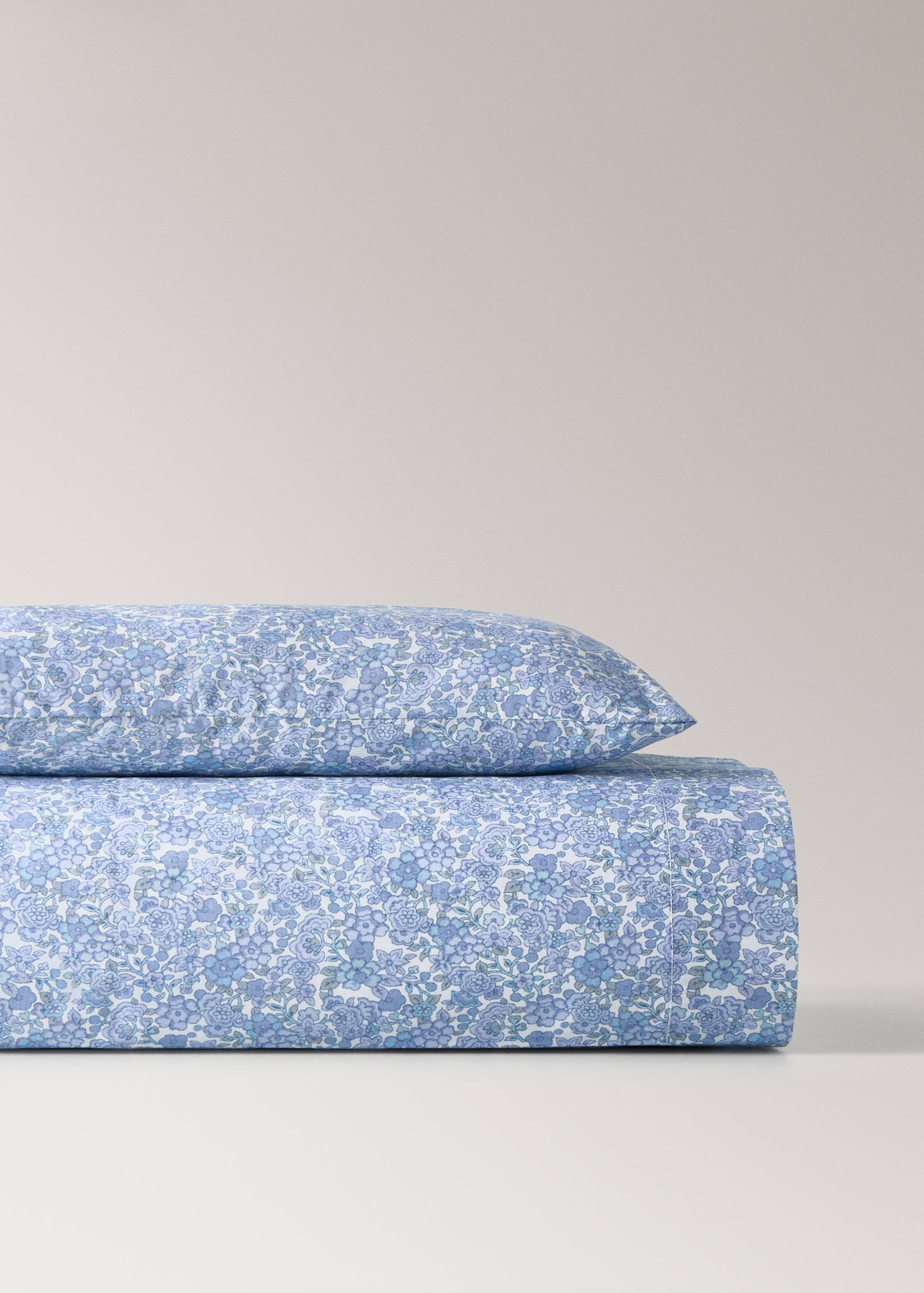 Set aus Bettlaken und Kopfkissenbezug für Babybett aus Baumwoll-Perkal mit Blumenmuster - Artikel ohne Model