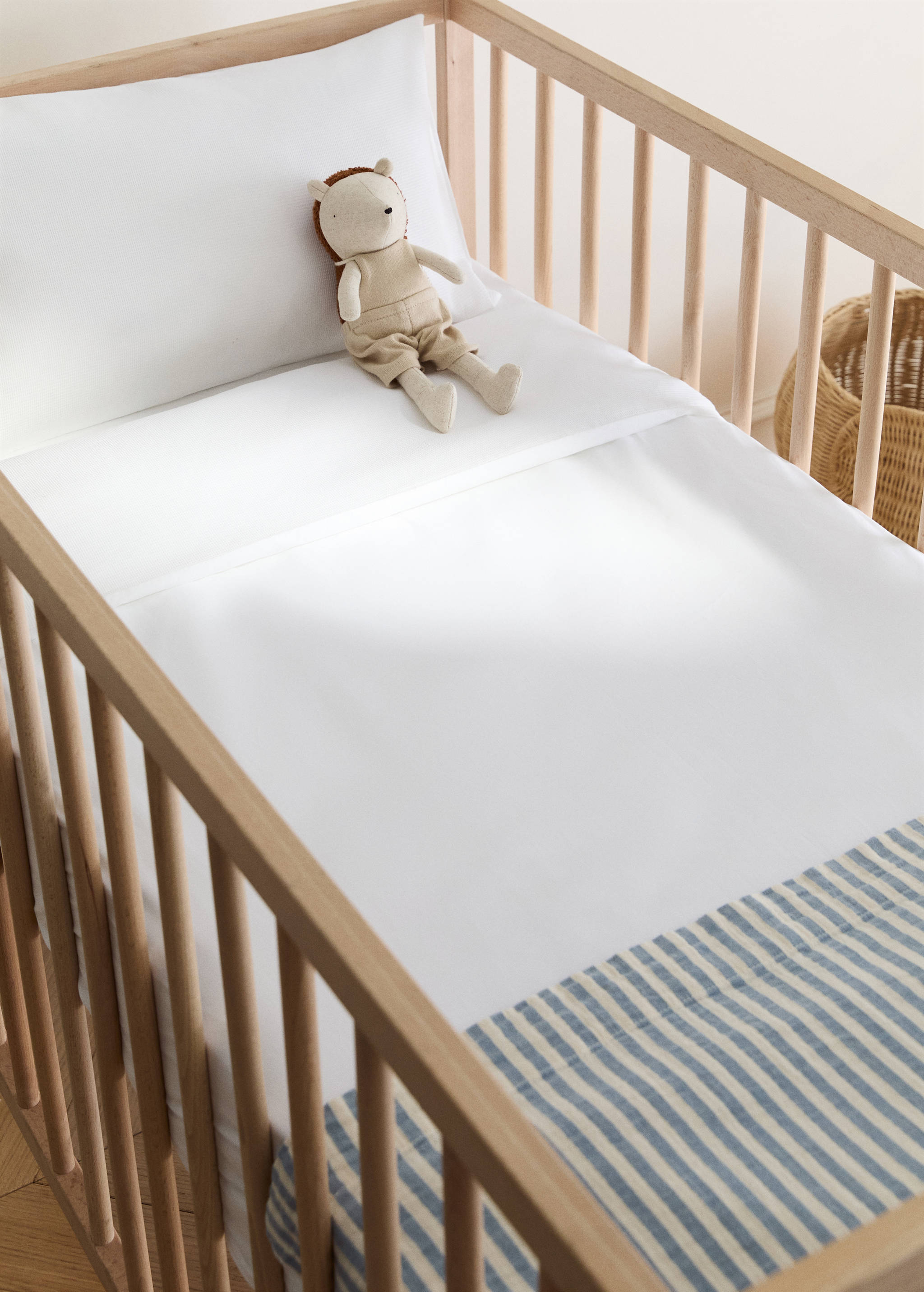 Cot bed duvet cover in cotton percale piqué - General plane