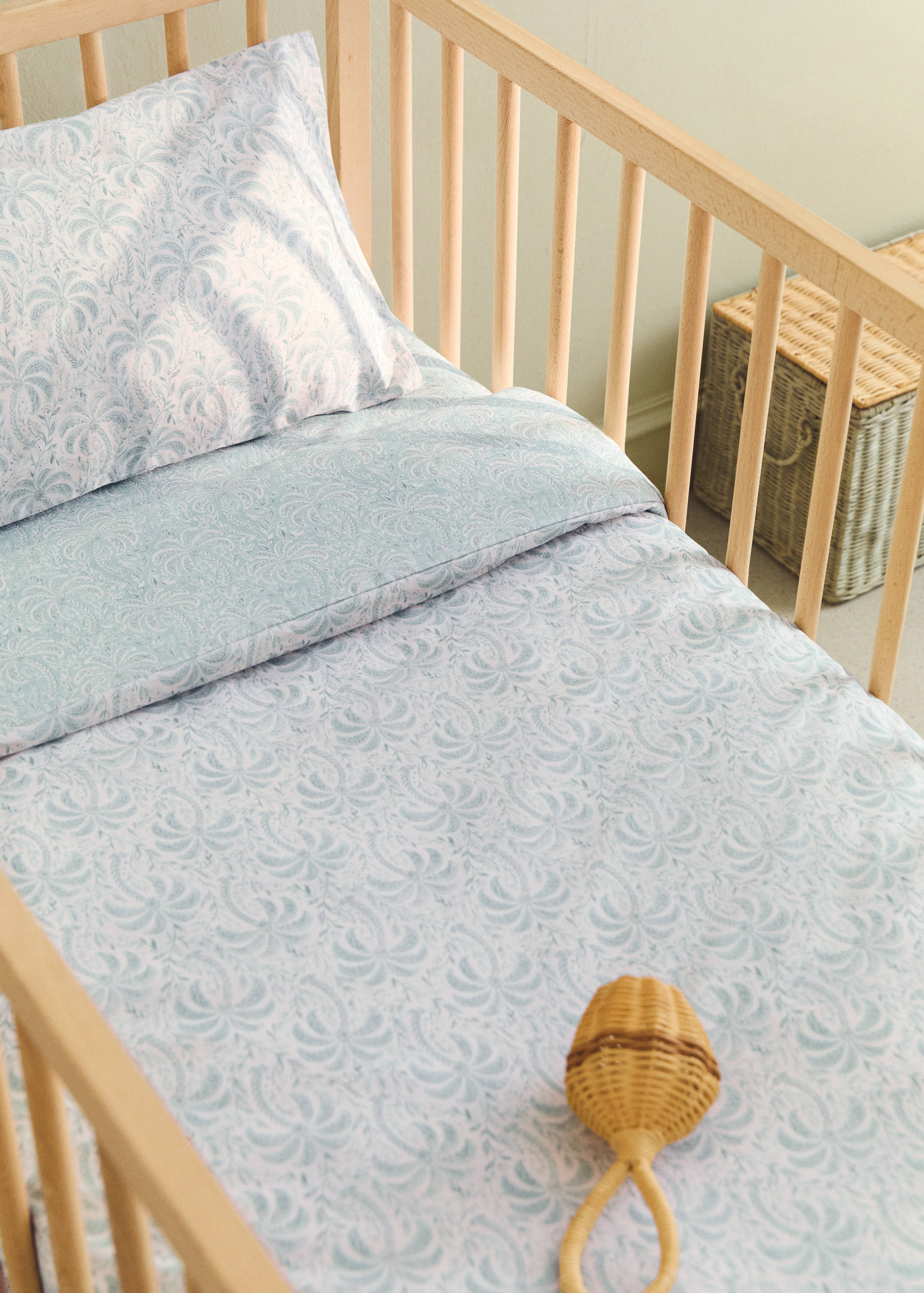 Cot bed duvet cover in cotton percale with palm tree design - General plane