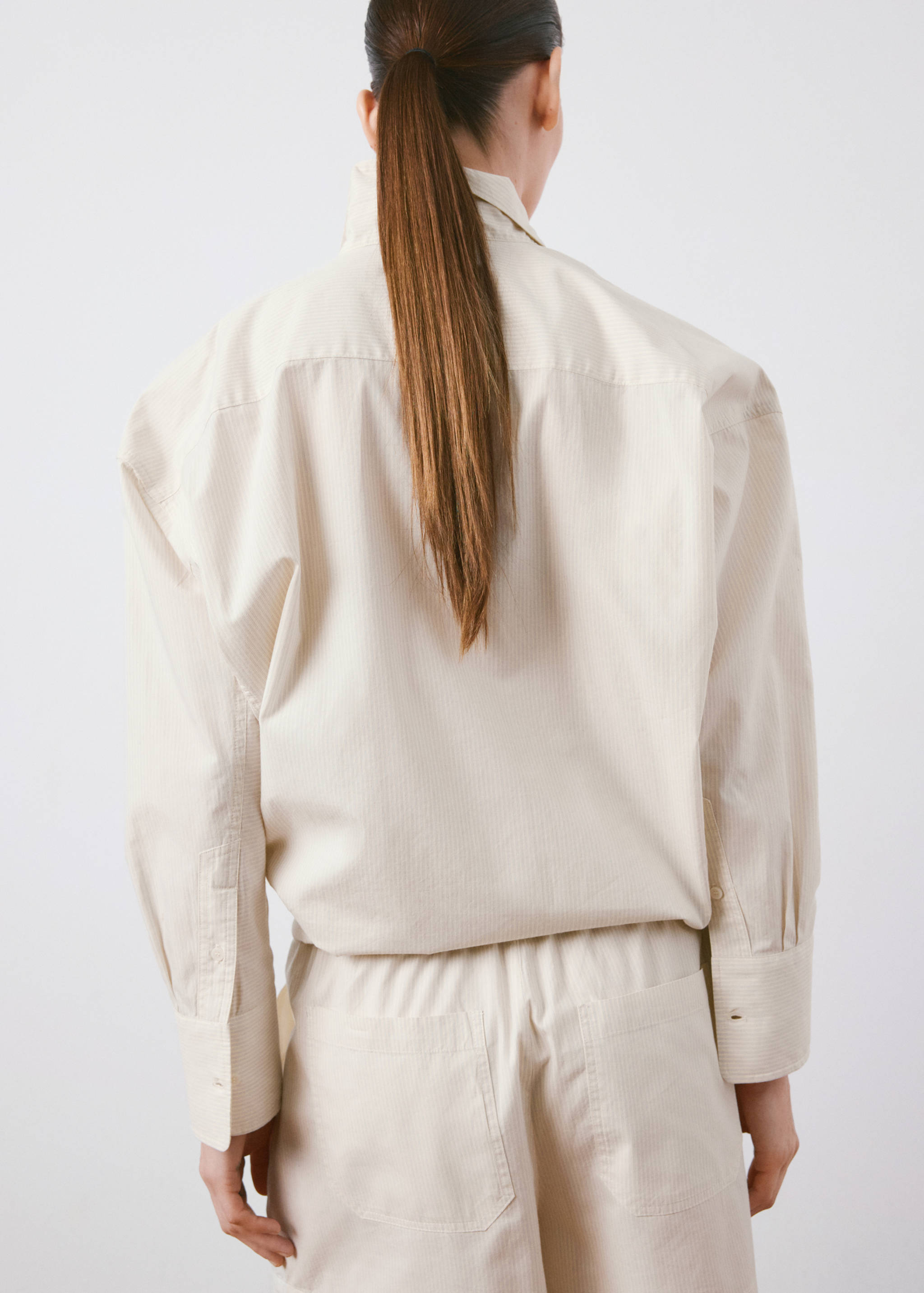 Chemise coton oversize - Verso de l’article