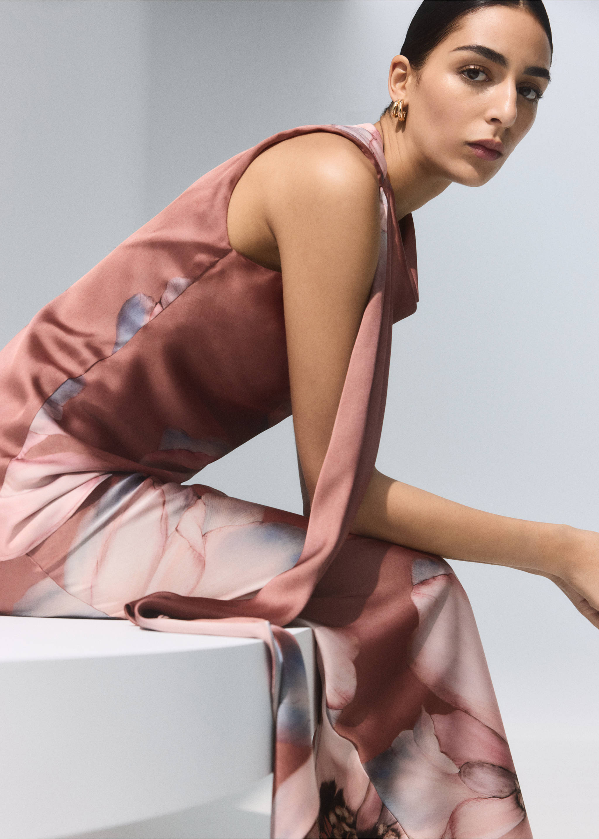 Falda larga estampado floral - Detalle del artículo 2, Rosa pastel. Ref: 27044094-00.