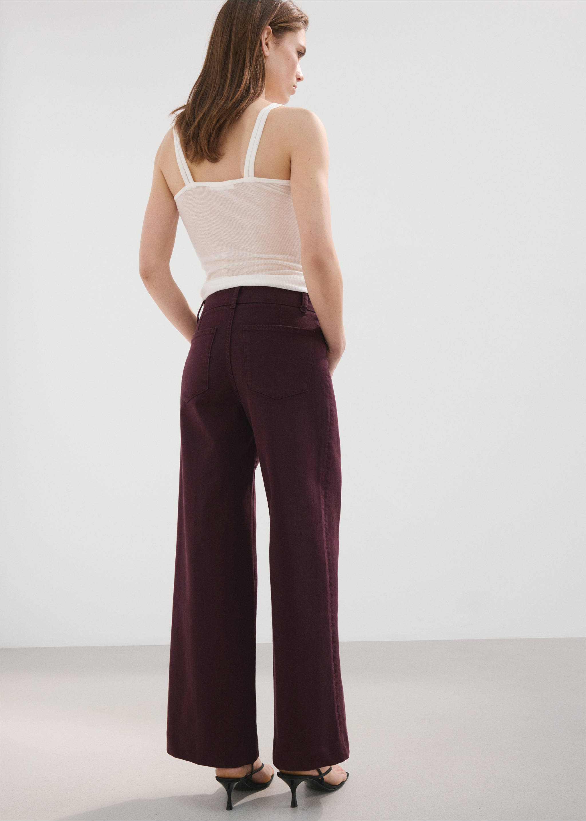 High-waisted wide leg jeans with stitching - Reverse of the article, Wine. Ref: 27044095-00.