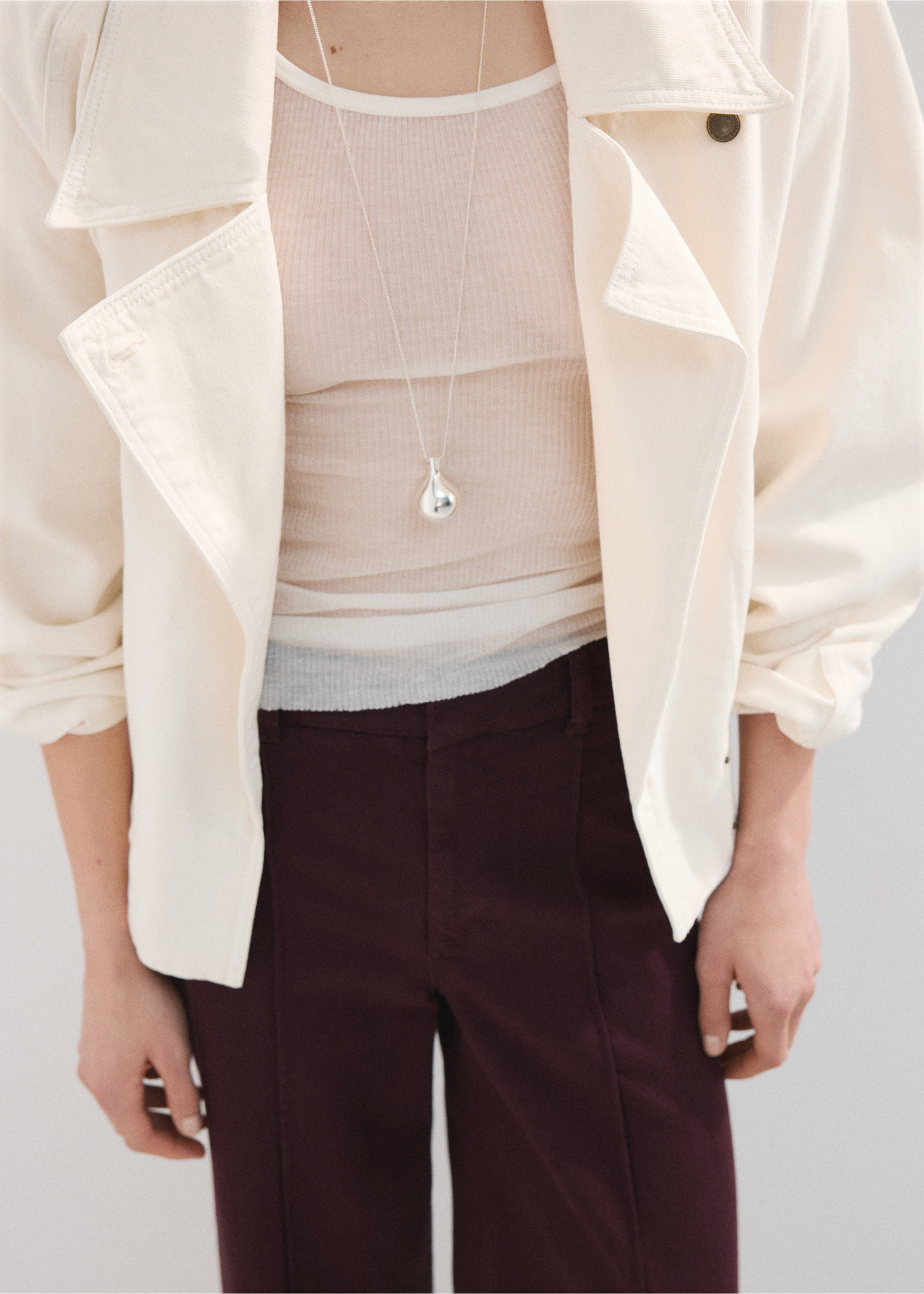 High-waisted wide leg jeans with stitching - Details of the article 6, Wine. Ref: 27044095-00.