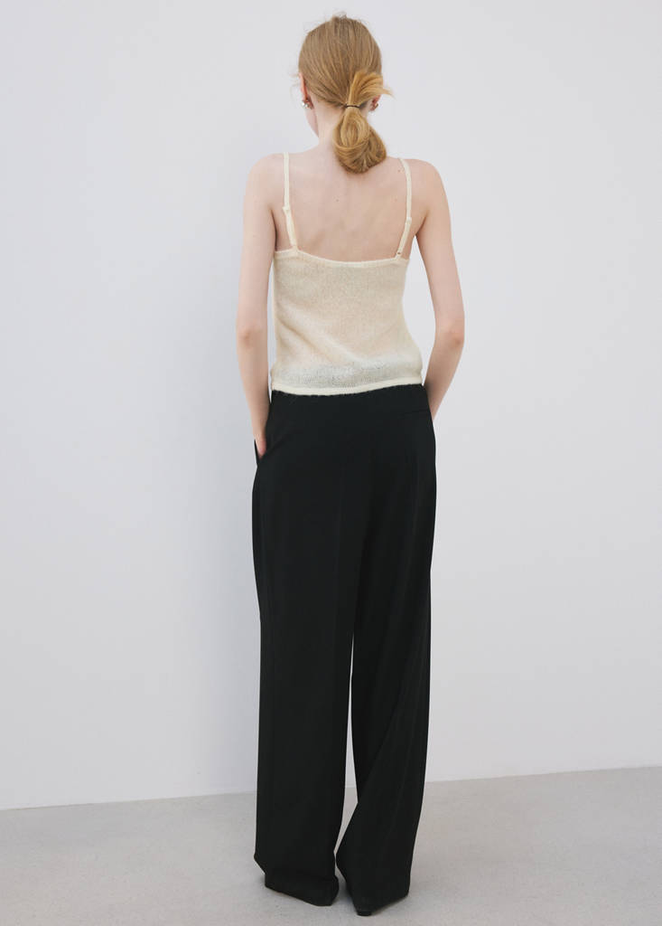 Top with lace neck — Ecru