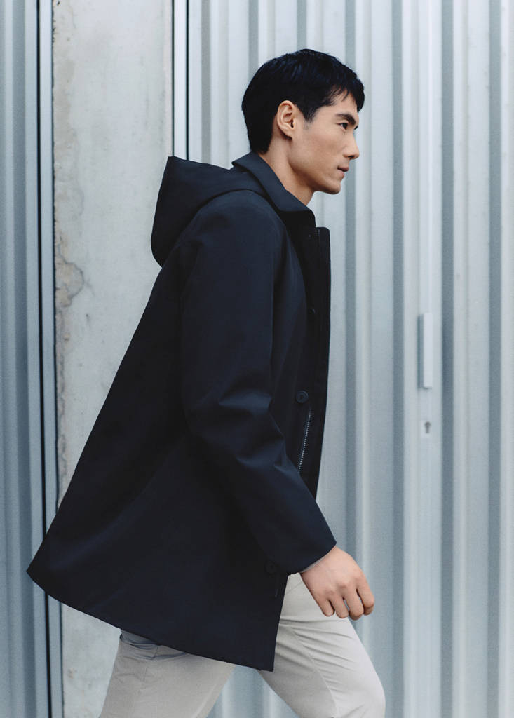 Packable parka with removable hood and Thermore® technology — Navy