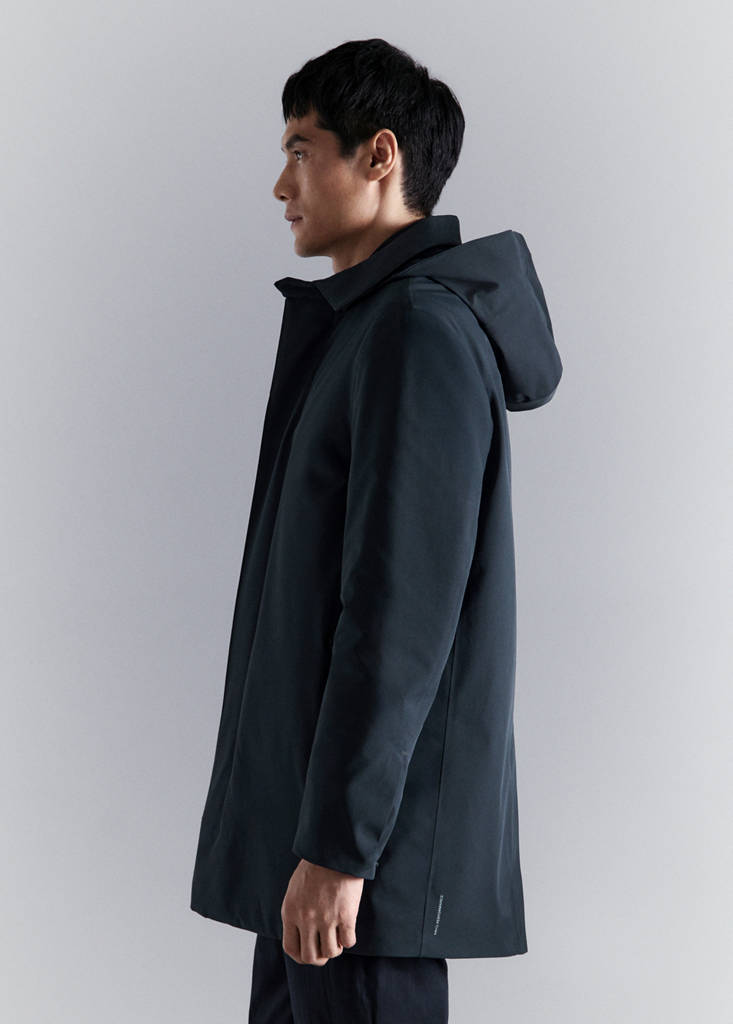 Packable parka with removable hood and Thermore® technology — Navy
