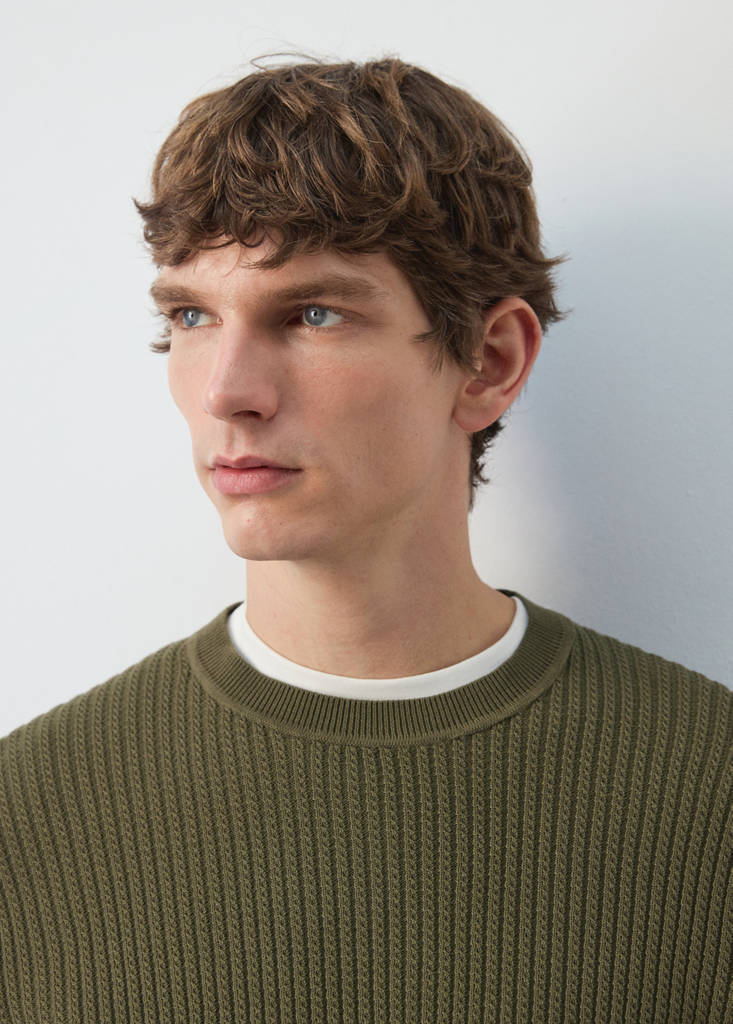 Fine knit microstructure sweater — Olive Green