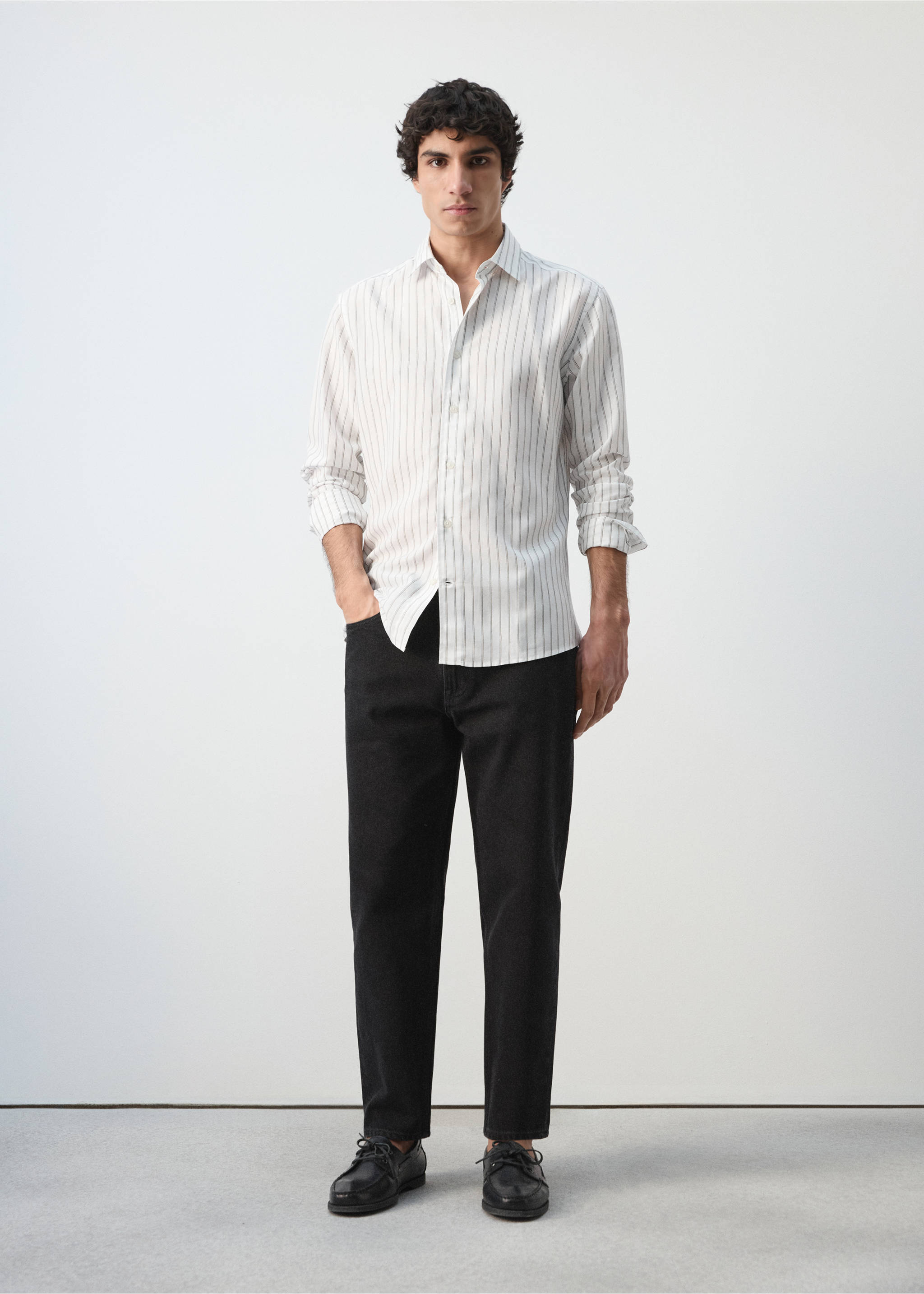 Chemise regular-fit 100 % lyocell à rayures - Plan général, Blanc cassé. Ref: 27044425-00.