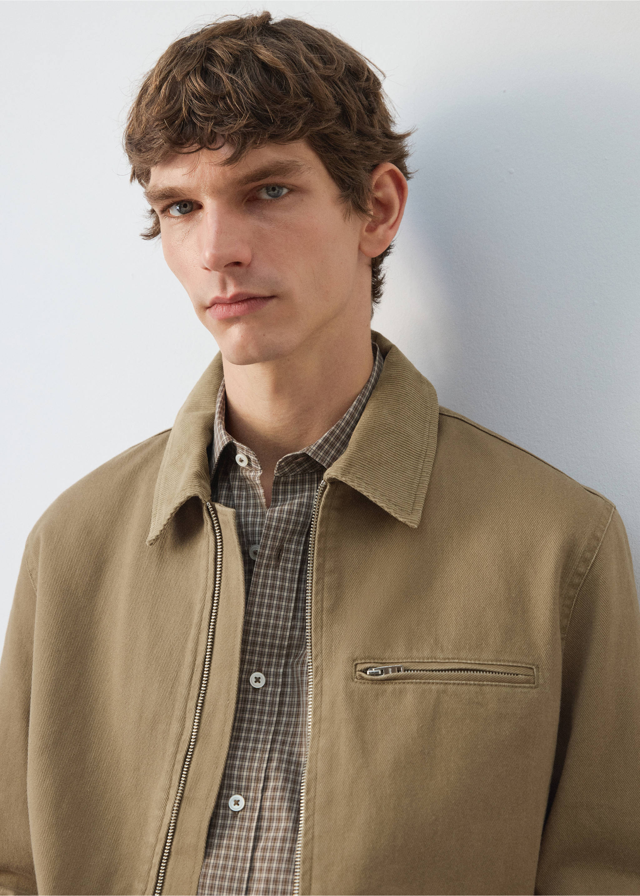 Джинсовая куртка с вельветовым воротником - Деталь изделия 1, Бежевый. Ref: 27044427-00.