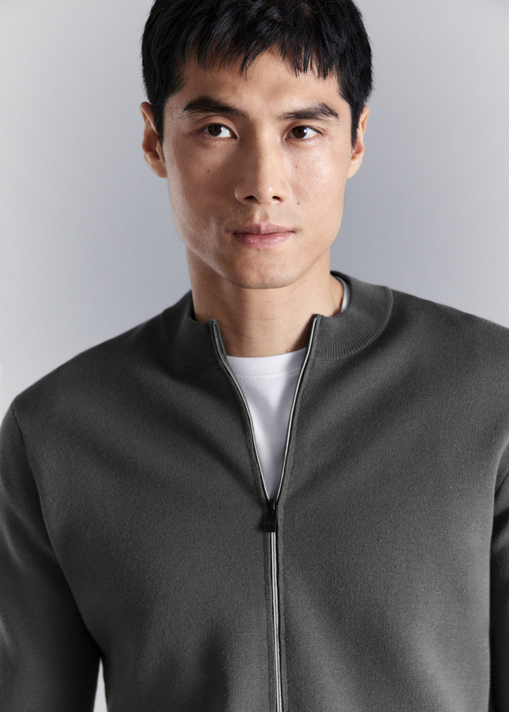 Удобный кардиган из эластичного трикотажа - Деталь изделия 1