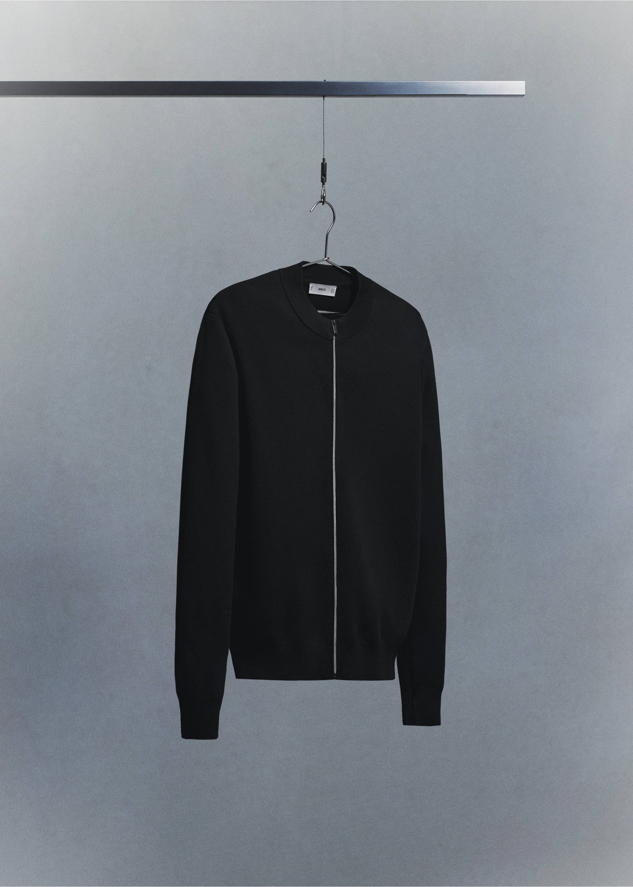 Удобный кардиган из эластичного трикотажа - Деталь изделия 9, Черный. Ref: 27044428-00.